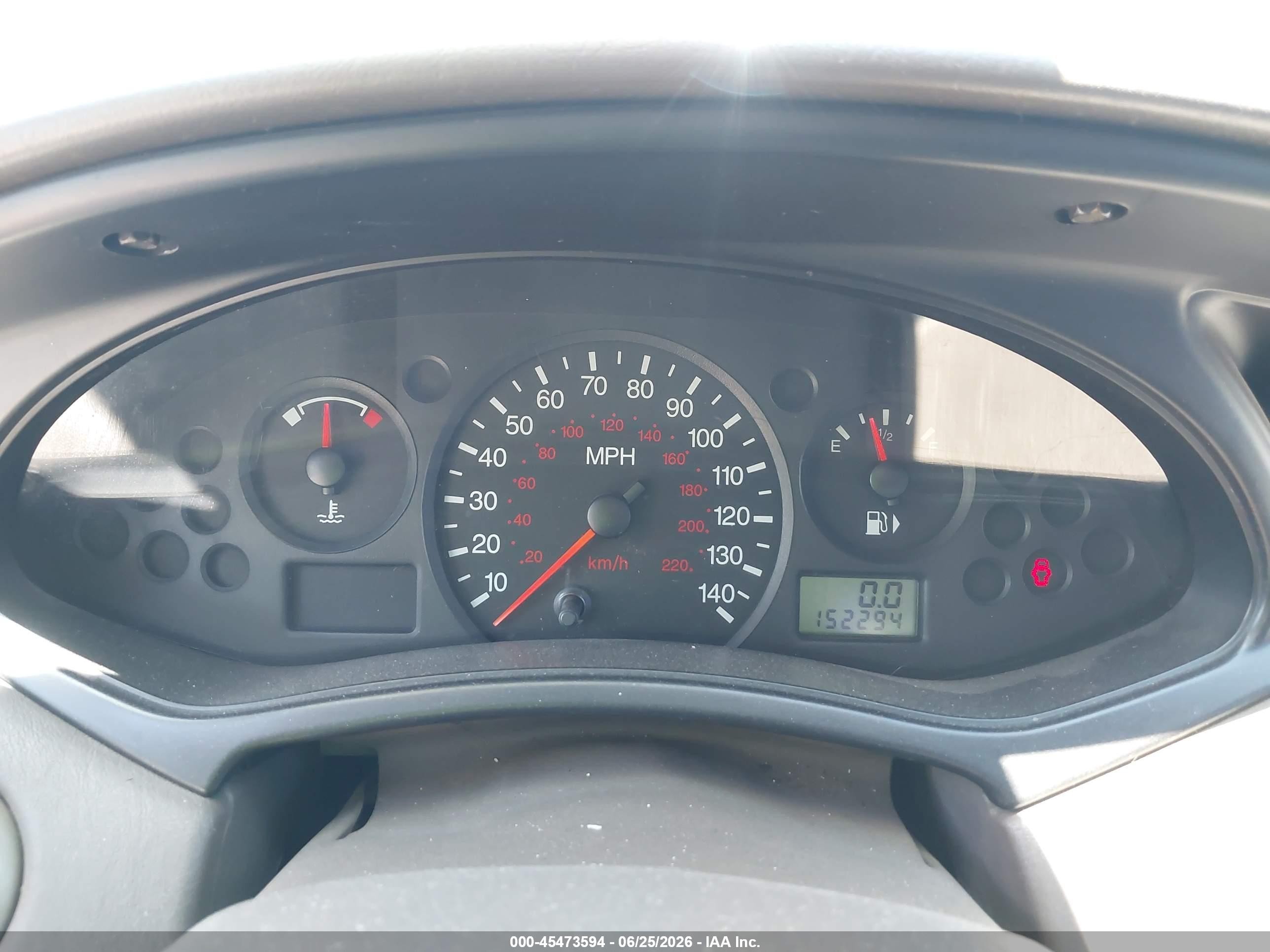 2004 Ford Focus Zts White vin: 1FAFP38Z04W181832