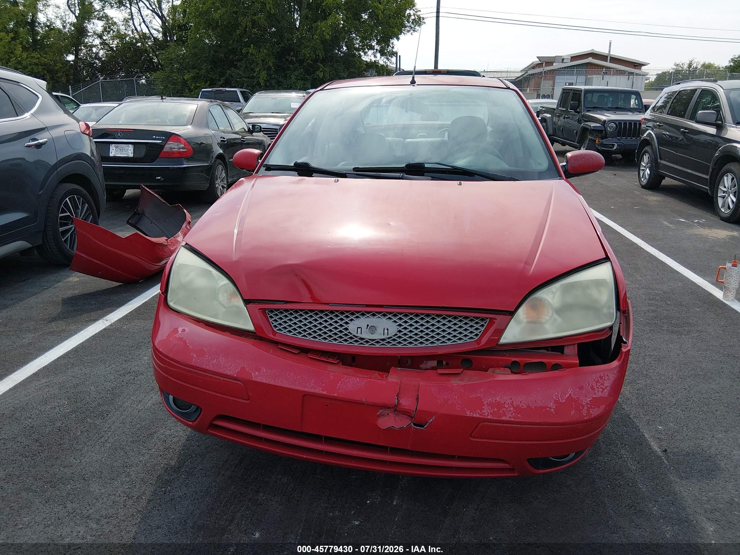 2006 Ford Focus Zx4 Red vin: 1FAFP38Z06W134142