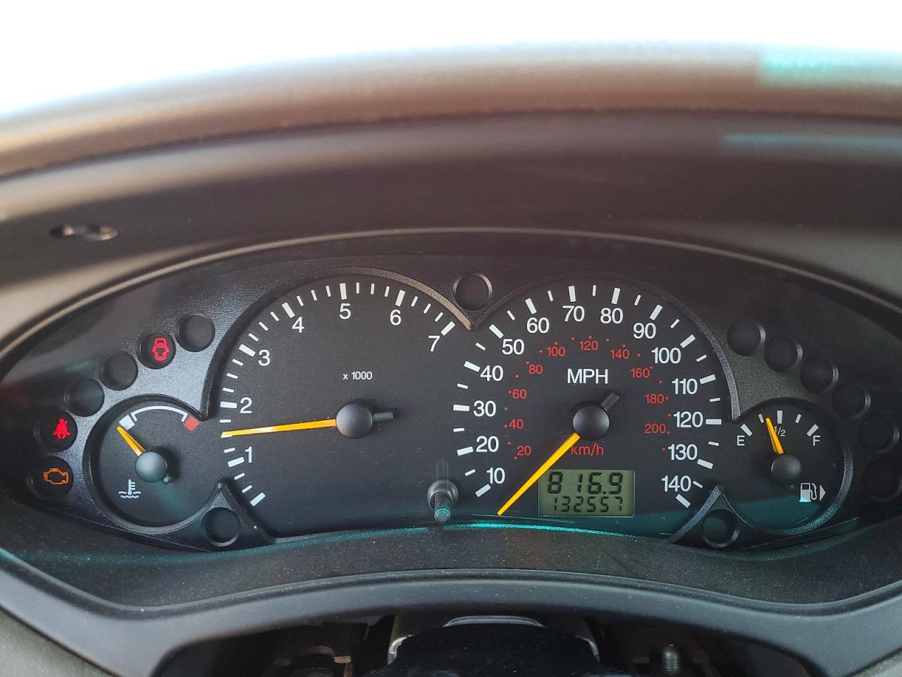 2004 Ford Focus Zts Maroon vin: 1FAFP38Z24W116710