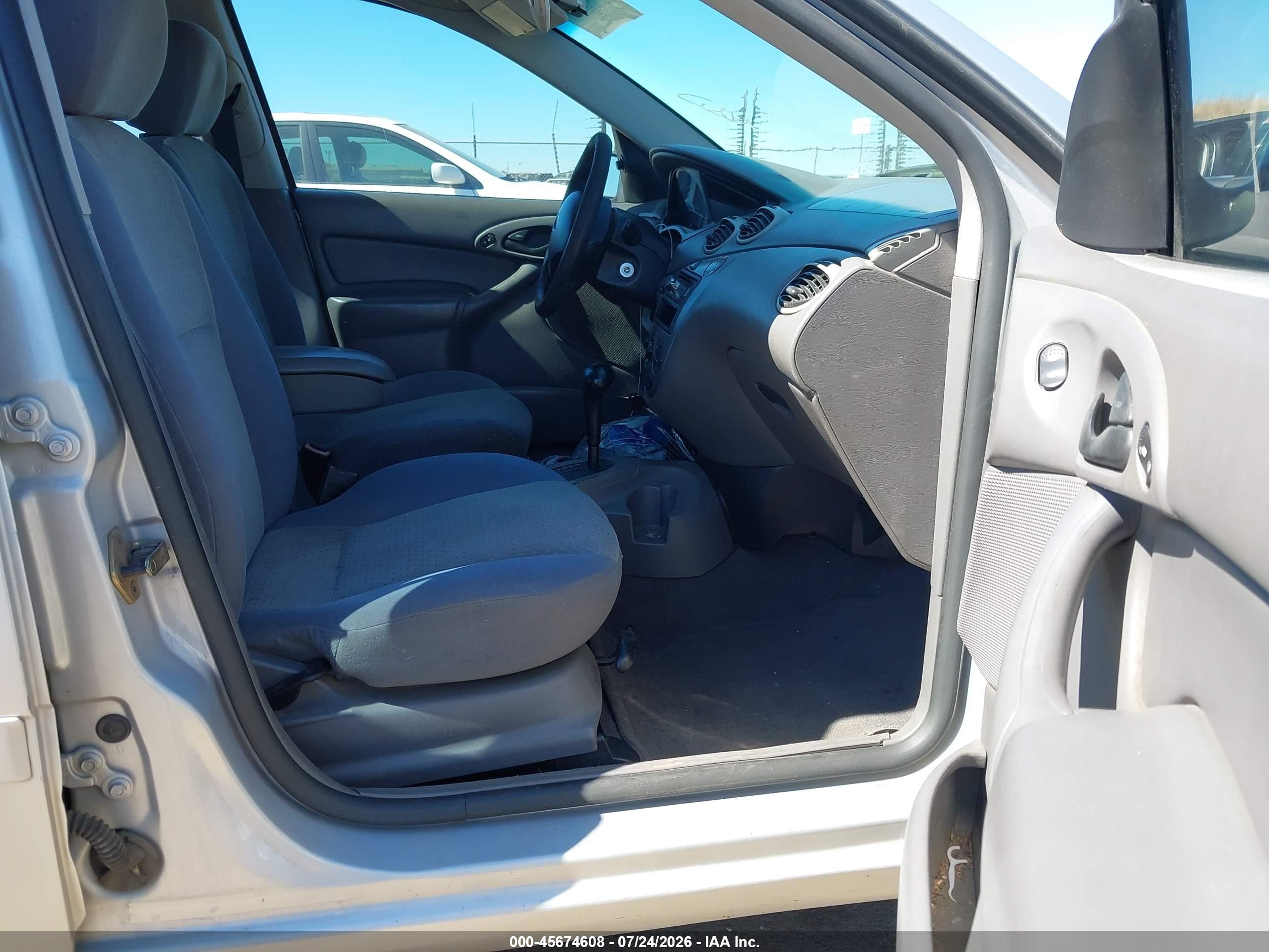 2004 Ford Focus Zts Серебряный vin: 1FAFP38Z24W119445