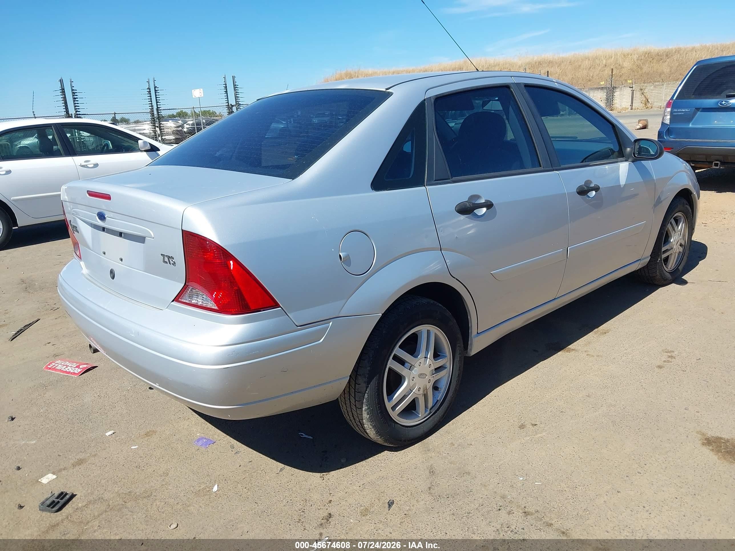 2004 Ford Focus Zts Серебряный vin: 1FAFP38Z24W119445