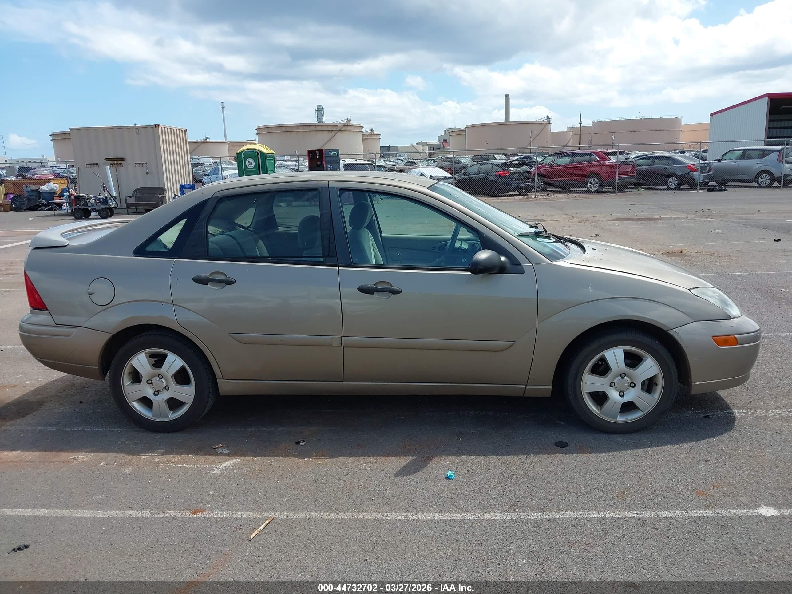 2004 Ford Focus Zts Champagne vin: 1FAFP38Z24W162375