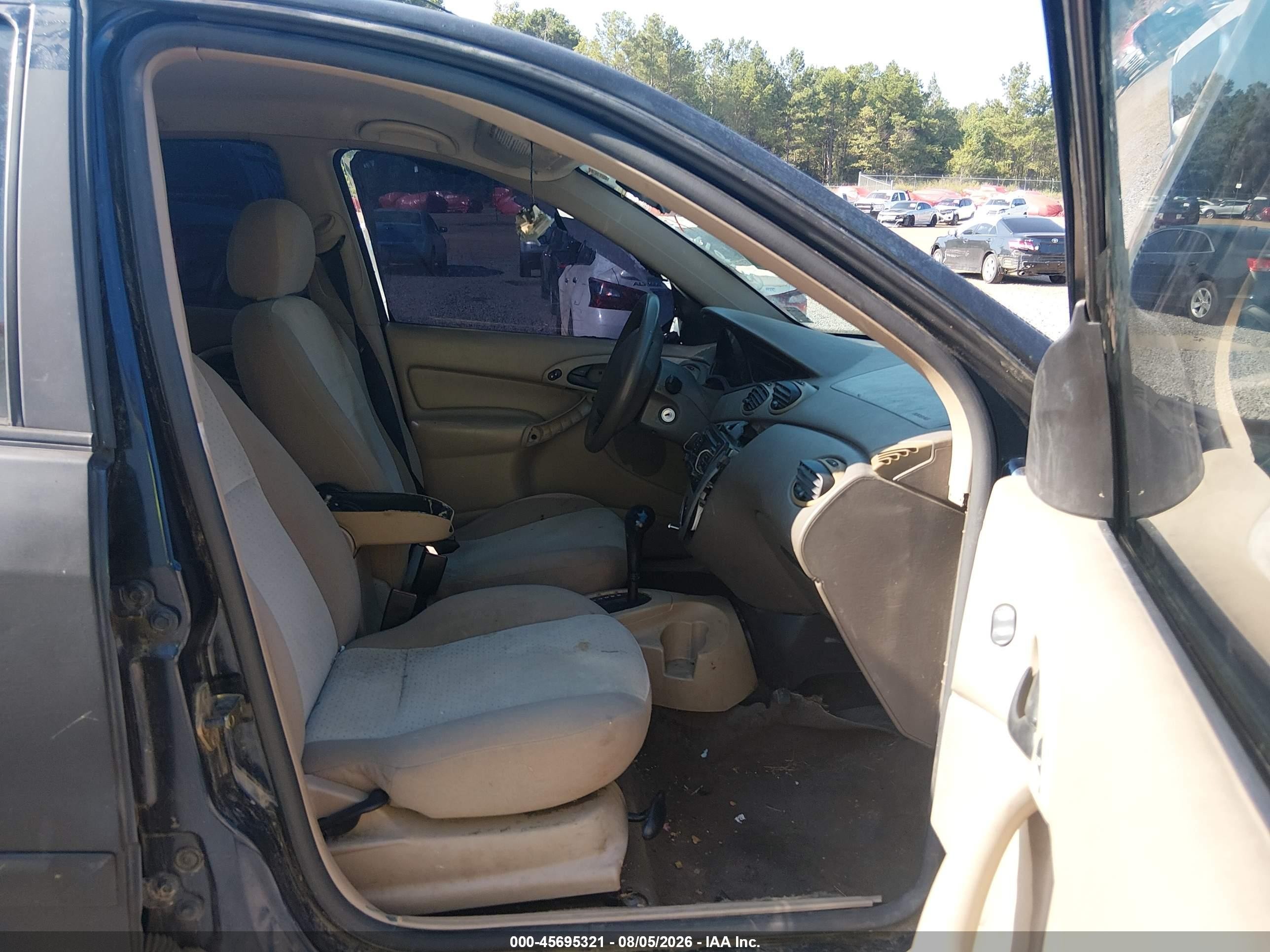2004 Ford Focus Zts Silver vin: 1FAFP38Z74W116542