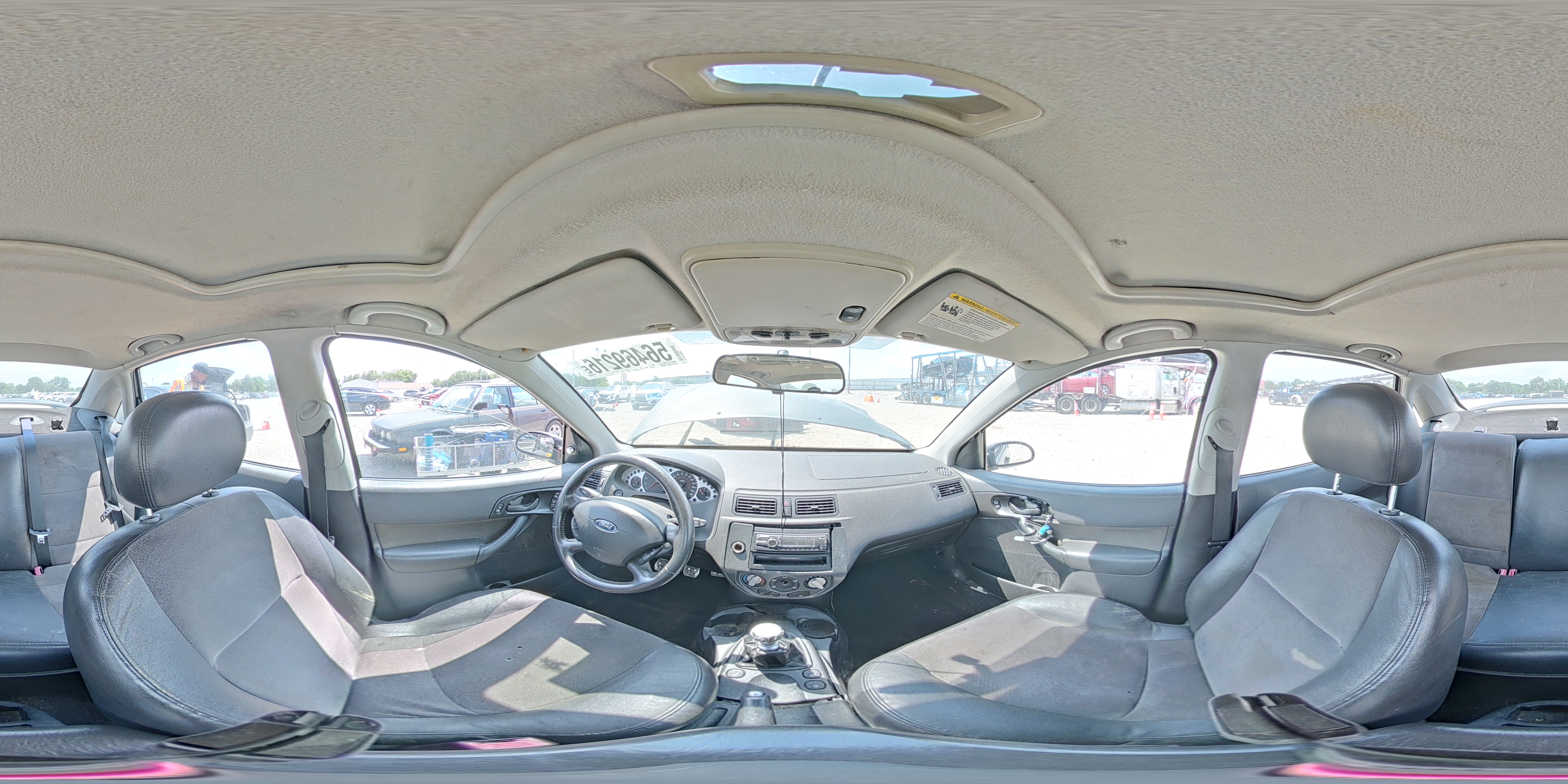 2005 Ford Focus Gray vin: 1FAFP38Z95W132632
