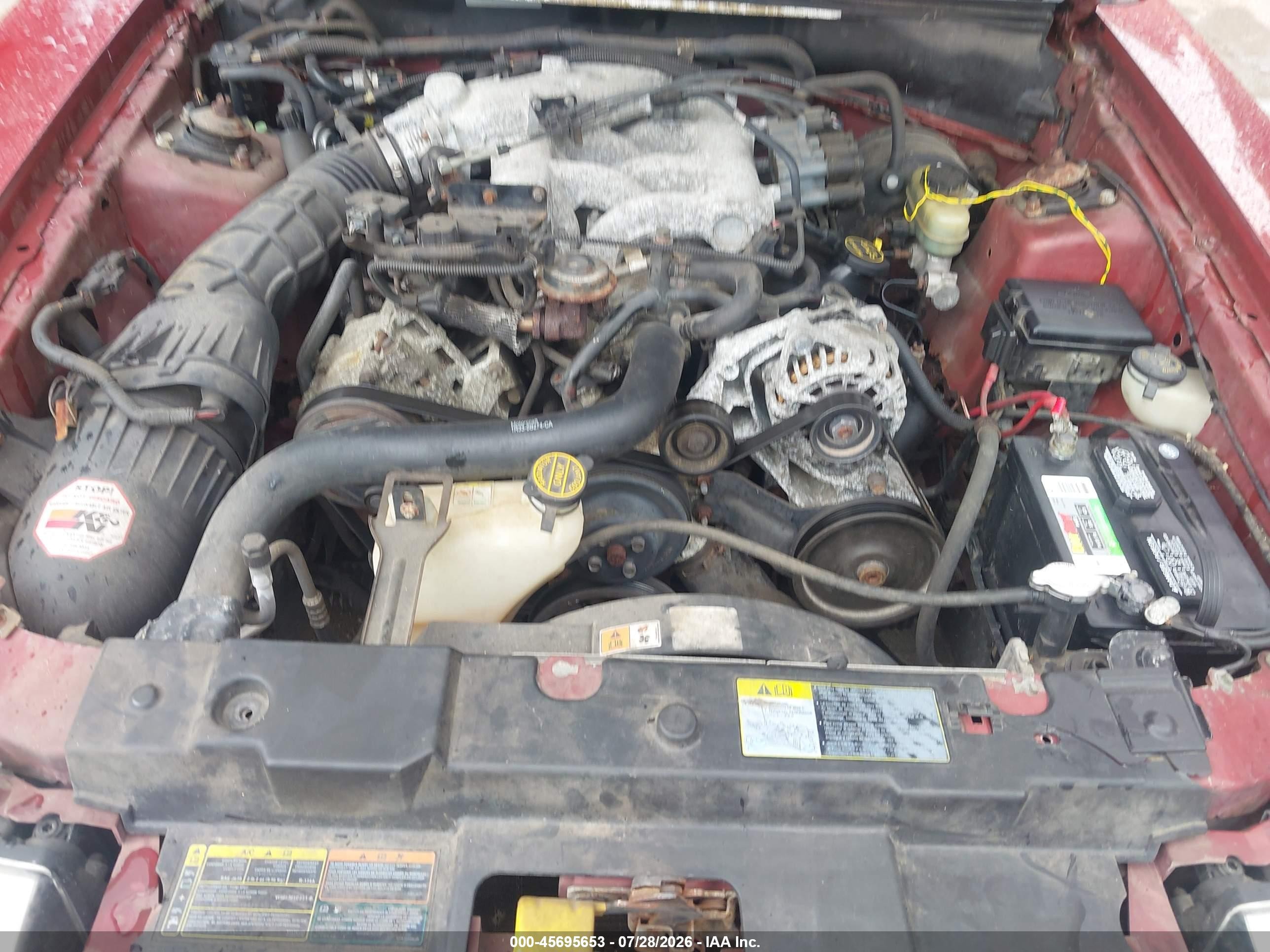 2002 Ford Mustang Deluxe/premium/standard Red vin: 1FAFP40402F161650