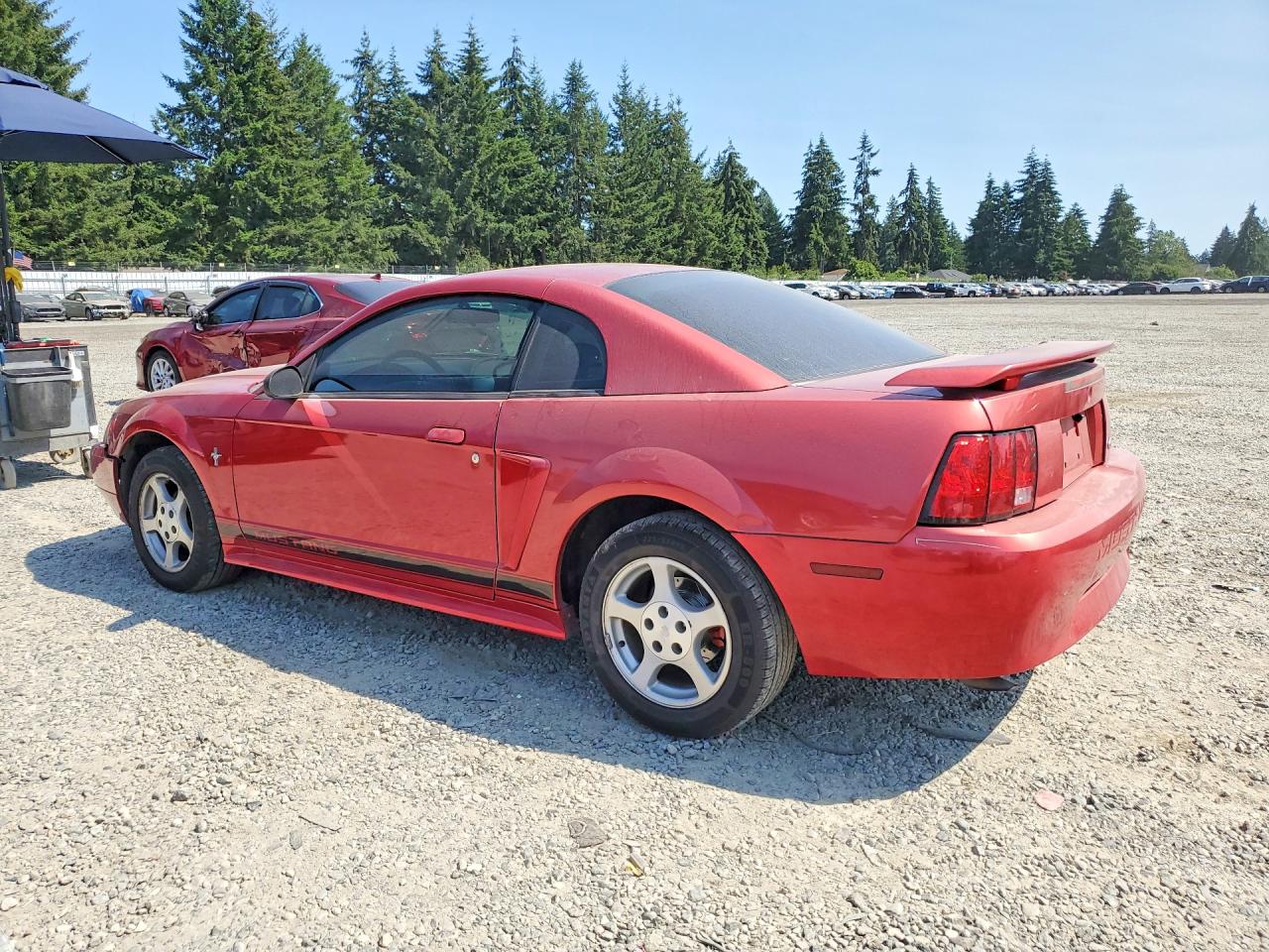 2002 Ford Mustang Red vin: 1FAFP40402F222513
