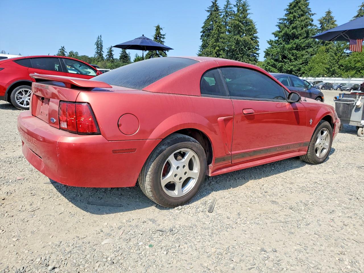 2002 Ford Mustang Red vin: 1FAFP40402F222513