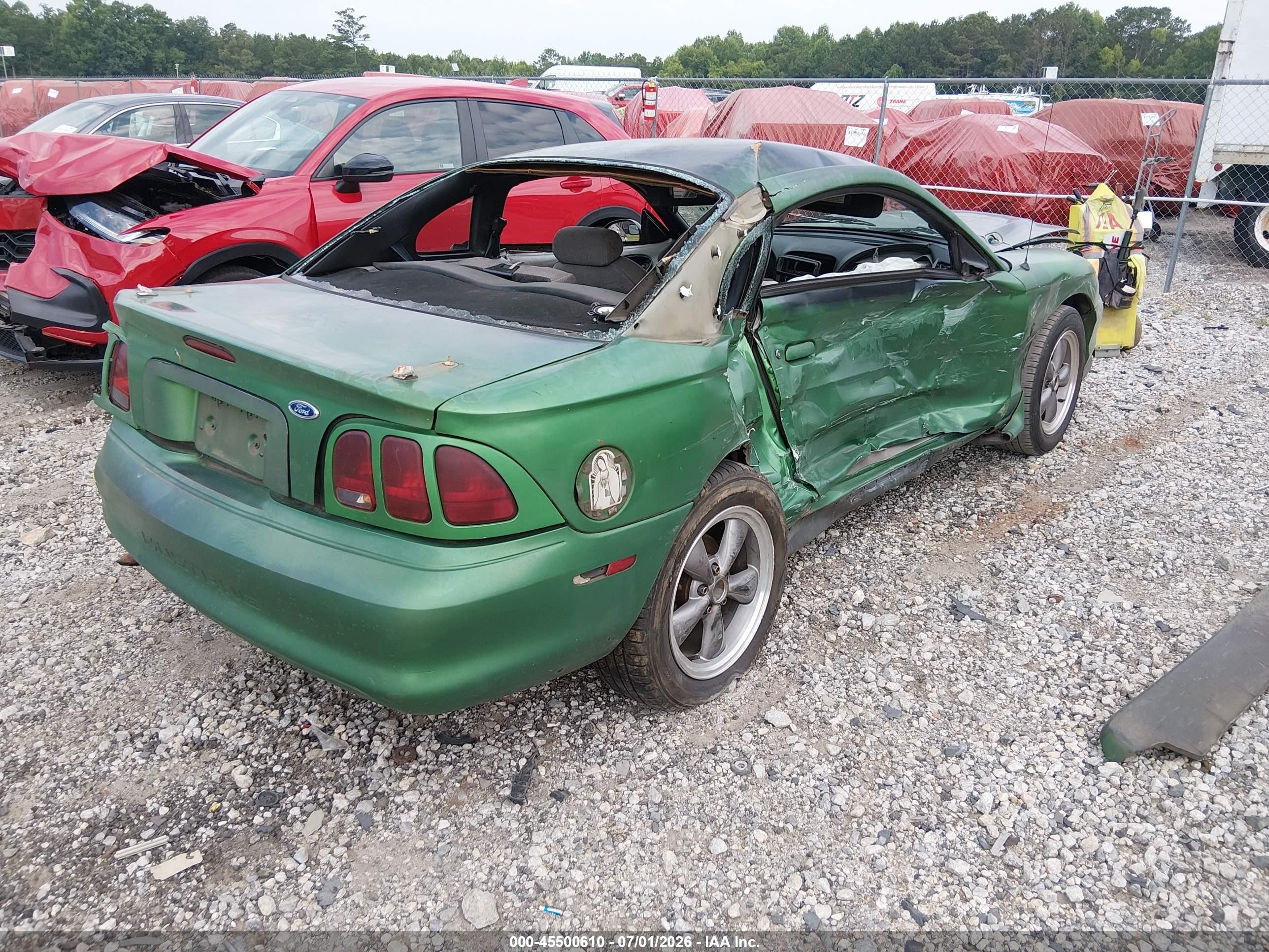 1998 Ford Mustang   Green vin: 1FAFP4040WF109621