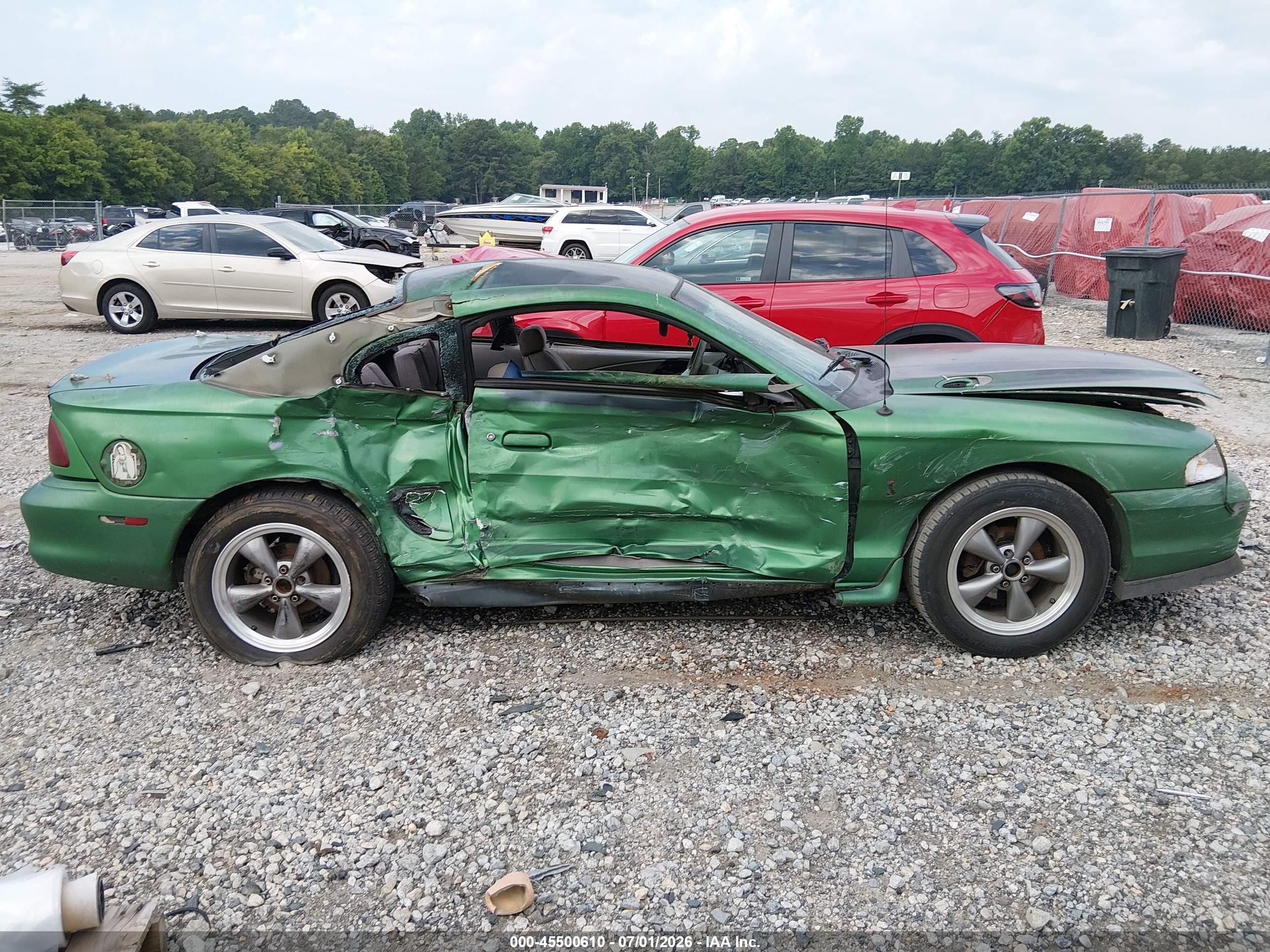 1998 Ford Mustang   Green vin: 1FAFP4040WF109621