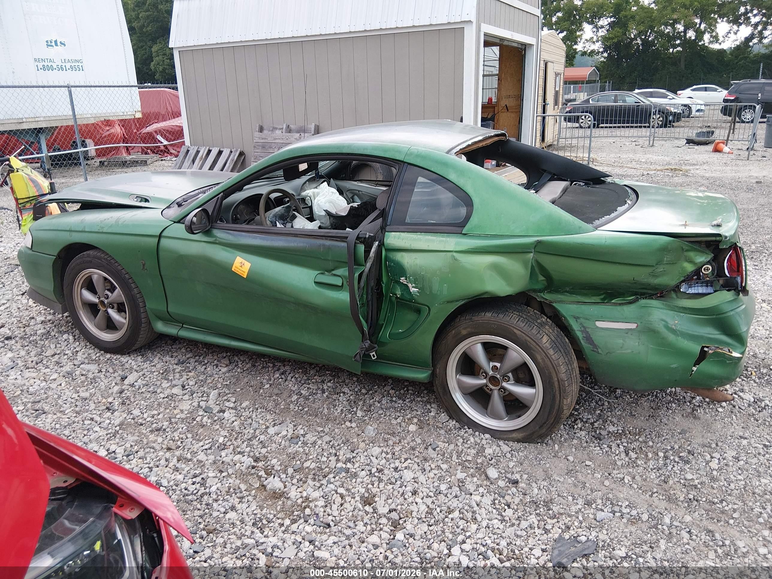 1998 Ford Mustang   Green vin: 1FAFP4040WF109621