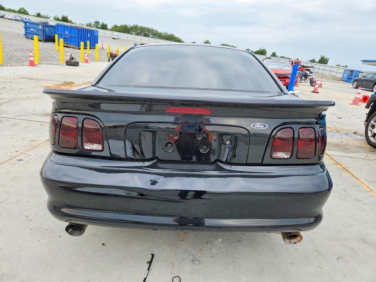 1998 Ford Mustang Black vin: 1FAFP4040WF164022