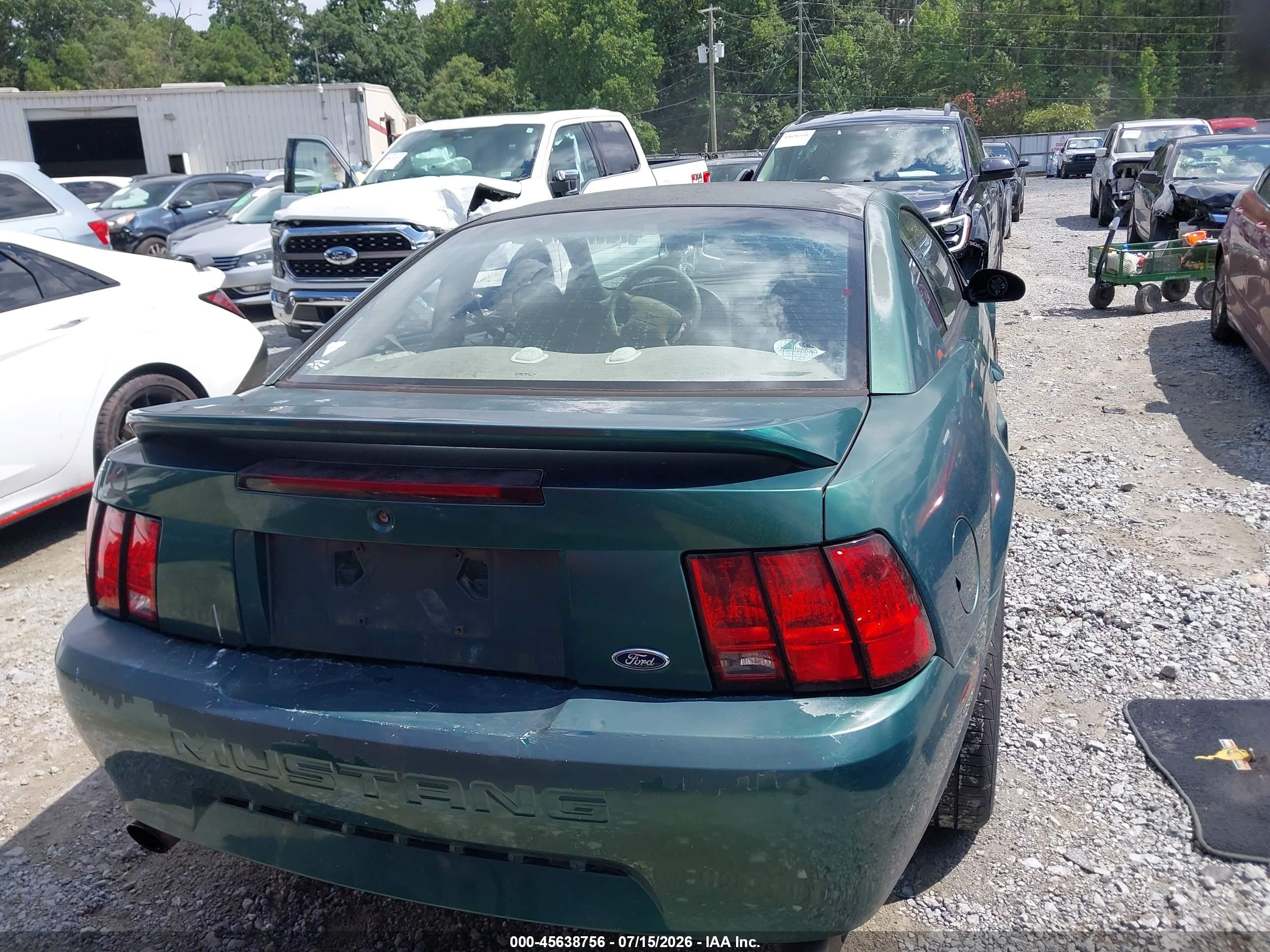 2000 Ford Mustang   Green vin: 1FAFP4040YF112635