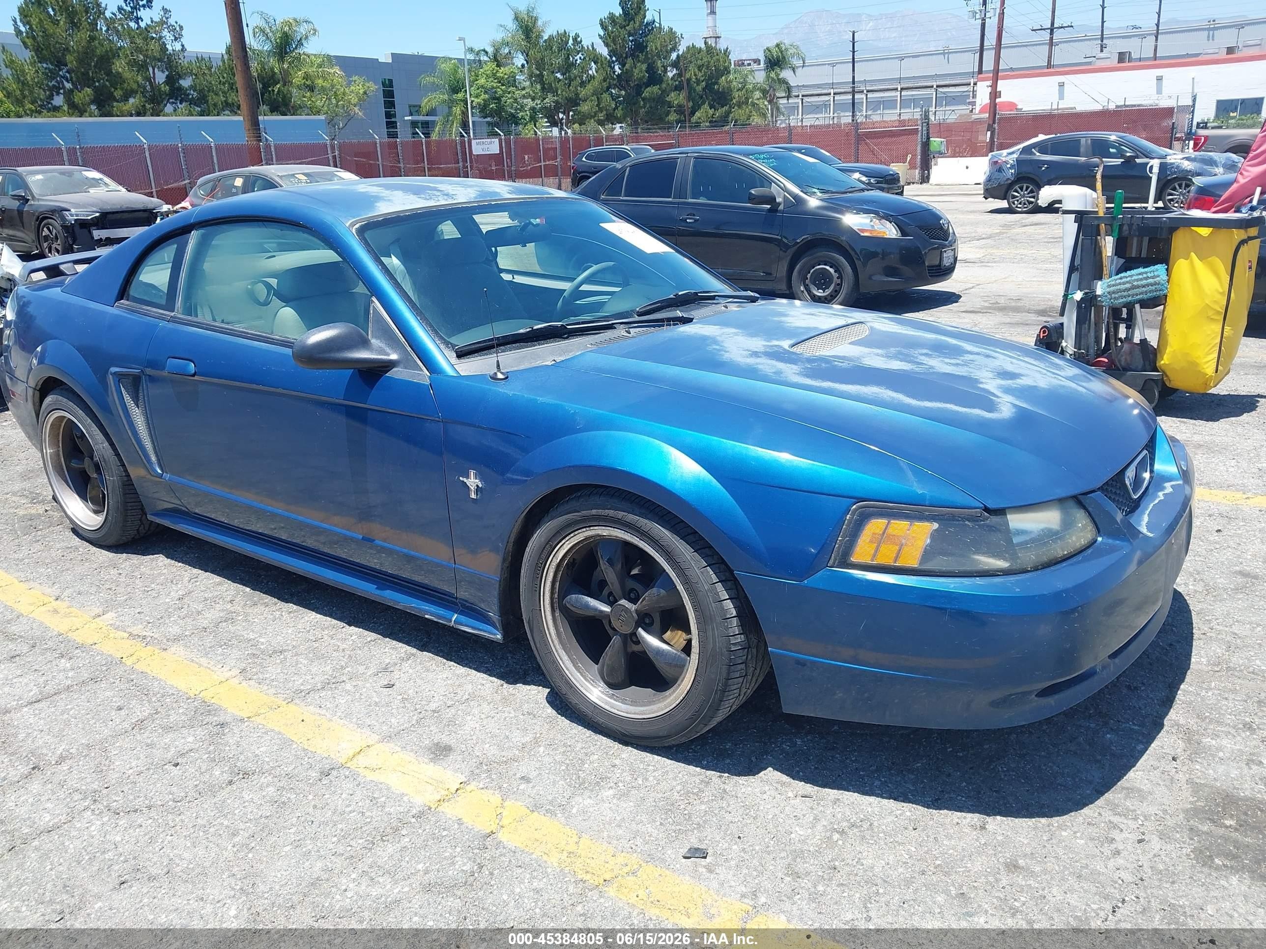 2000 Ford Mustang   Blue vin: 1FAFP4040YF178084