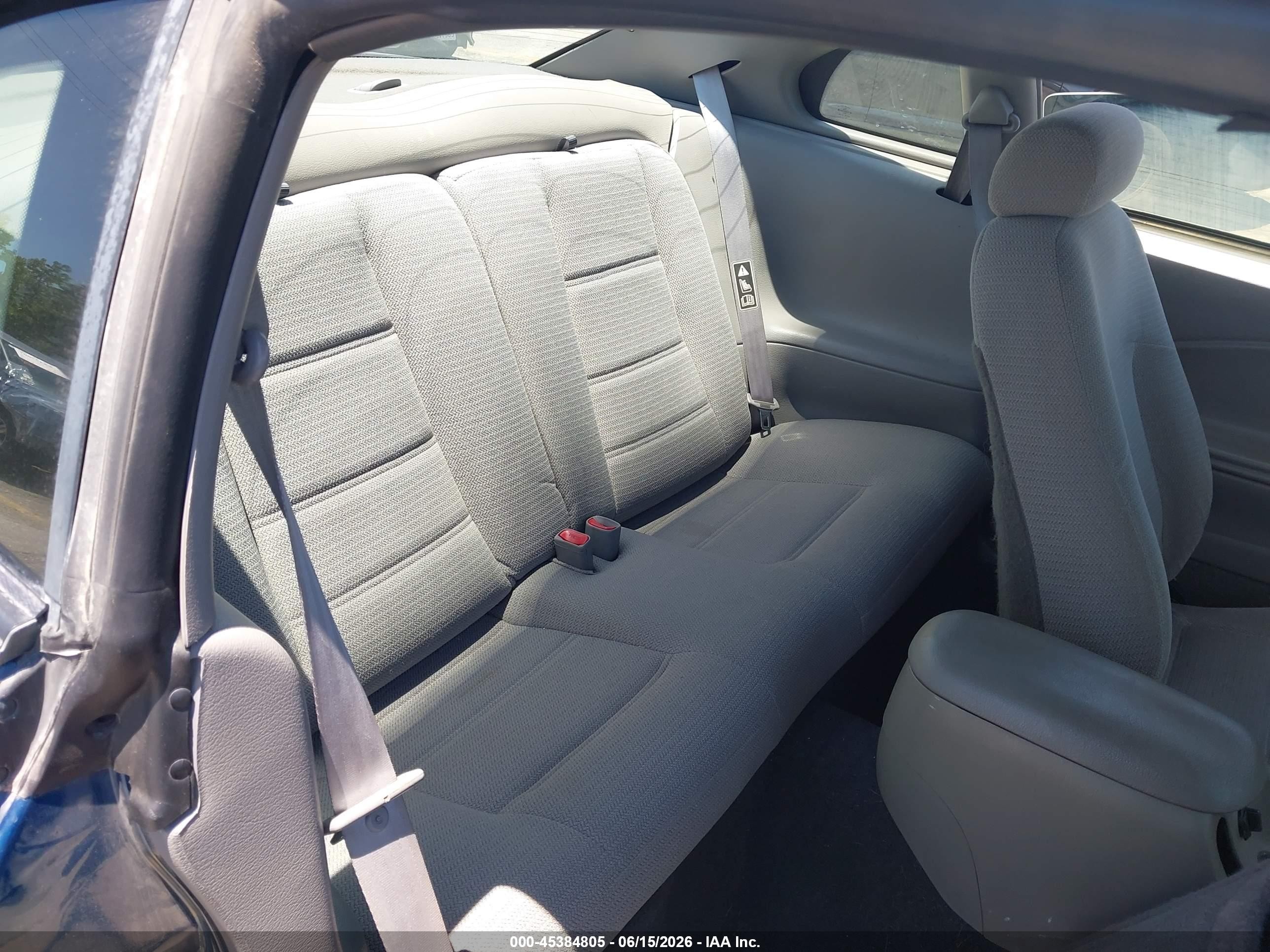 2000 Ford Mustang   Blue vin: 1FAFP4040YF178084