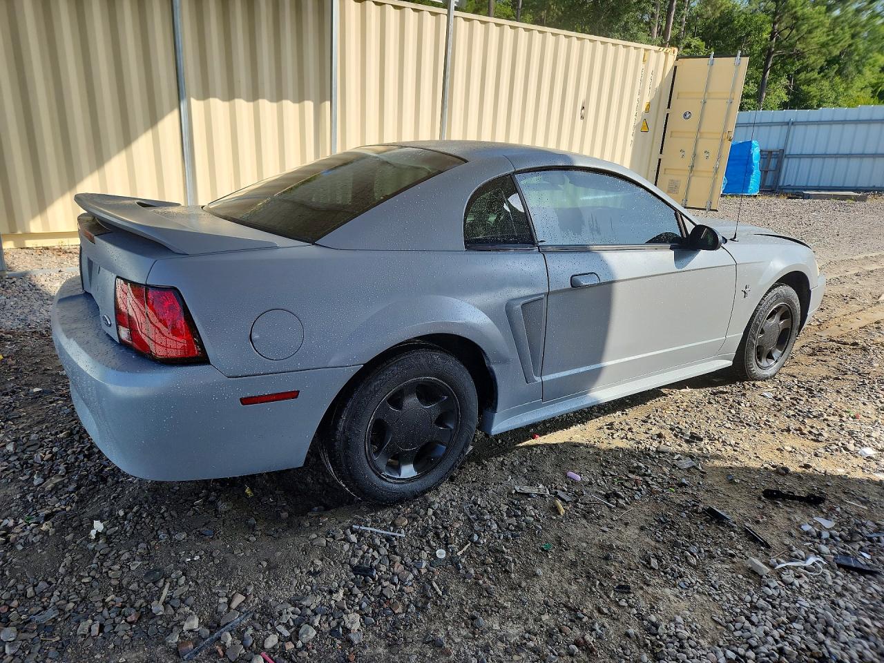 2000 Ford Mustang Gray vin: 1FAFP4040YF256640