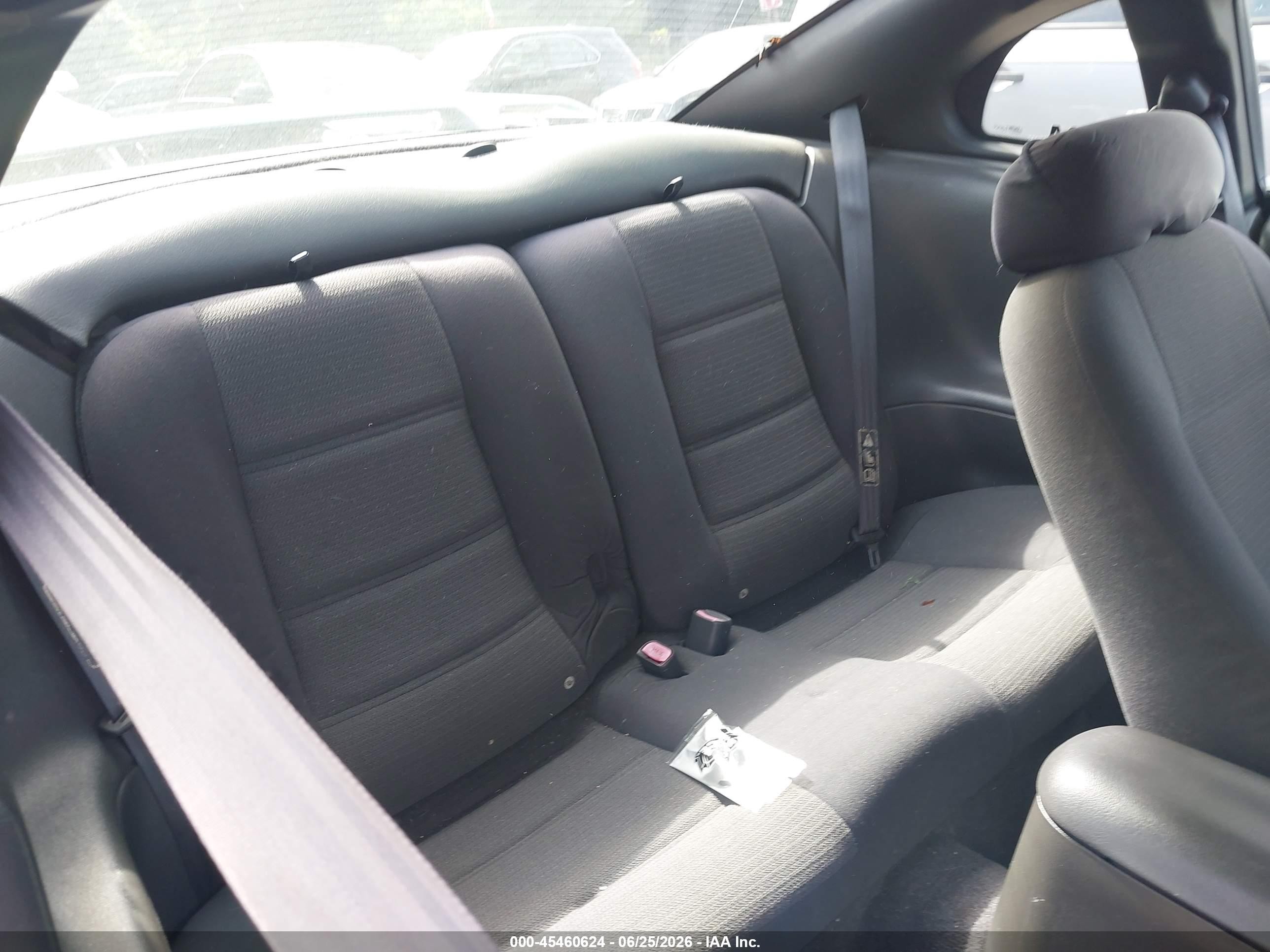 2003 Ford Mustang   Серебряный vin: 1FAFP40413F312898