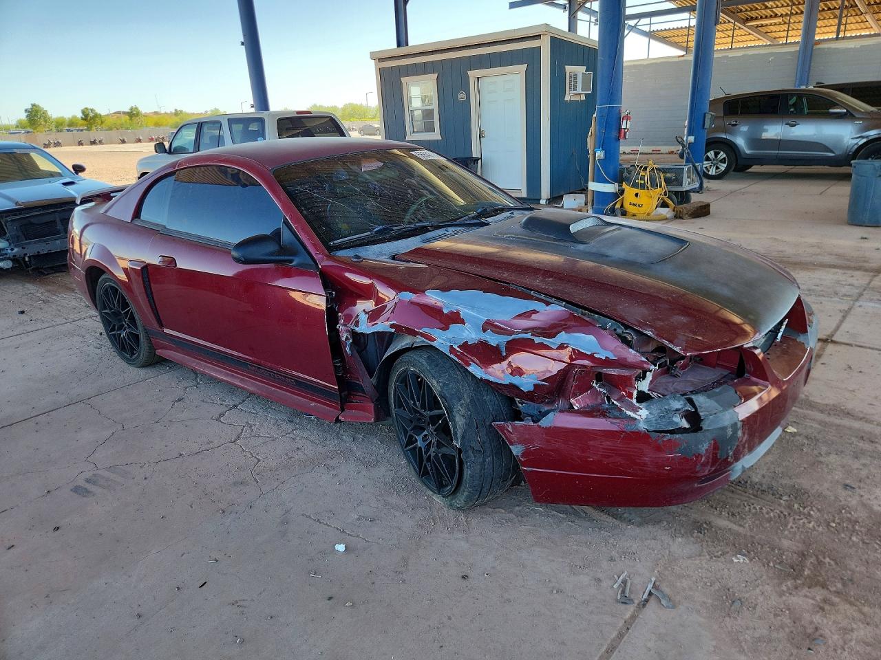 2004 Ford Mustang Burgundy vin: 1FAFP40414F115599