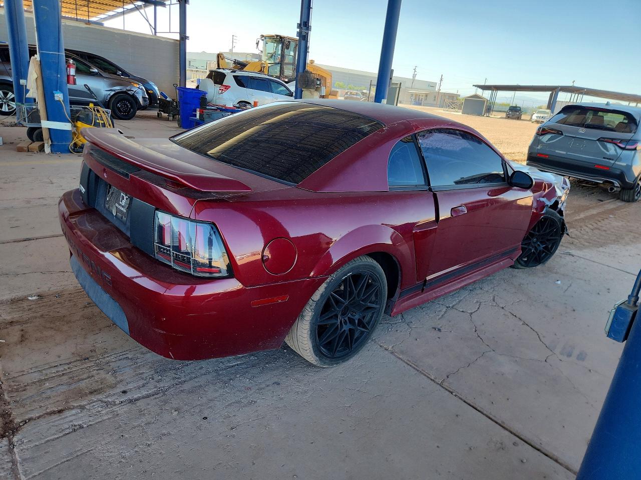 2004 Ford Mustang Burgundy vin: 1FAFP40414F115599