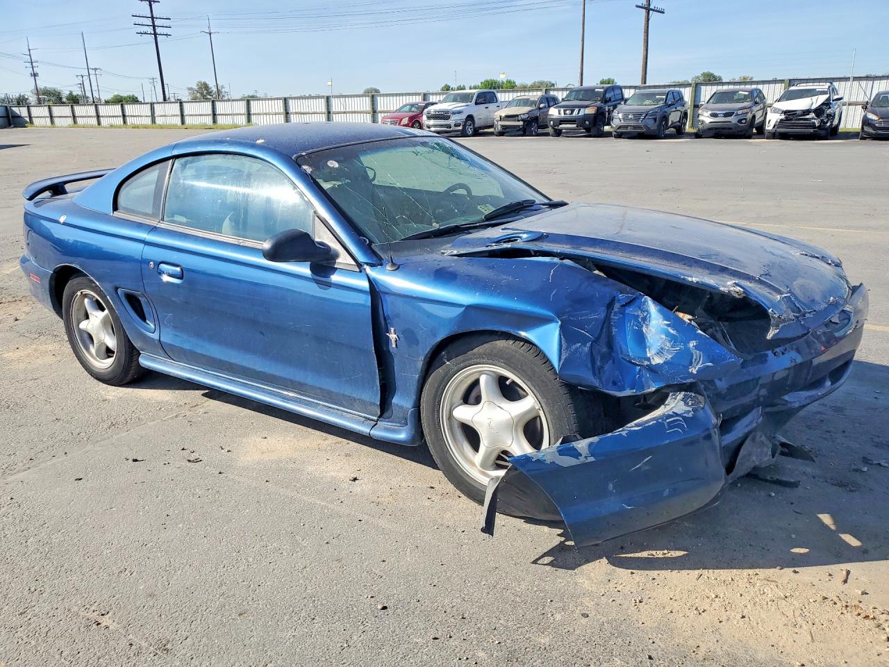 1998 Ford Mustang Blue vin: 1FAFP4041WF160075