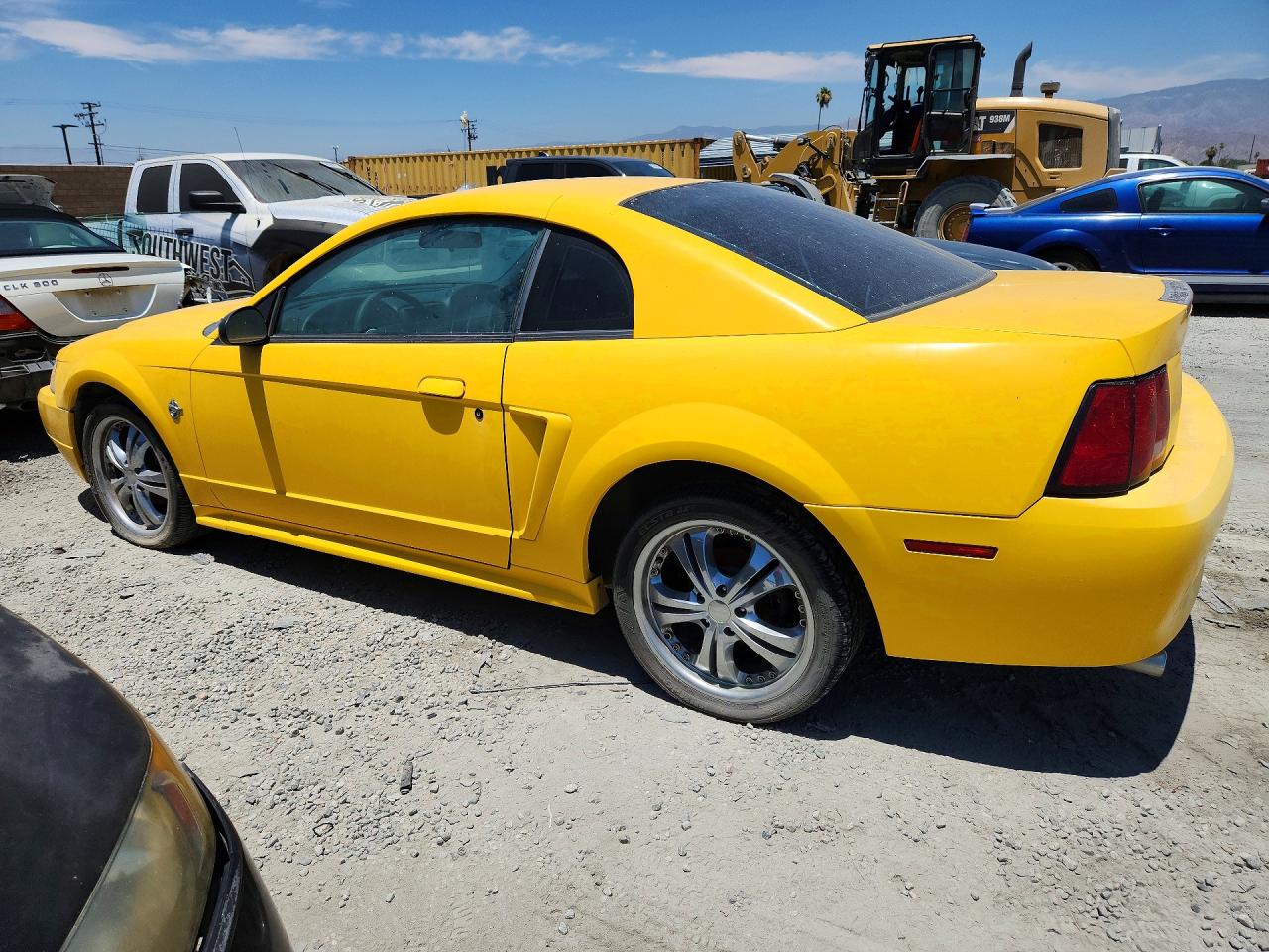 1999 Ford Mustang Yellow vin: 1FAFP4041XF235259