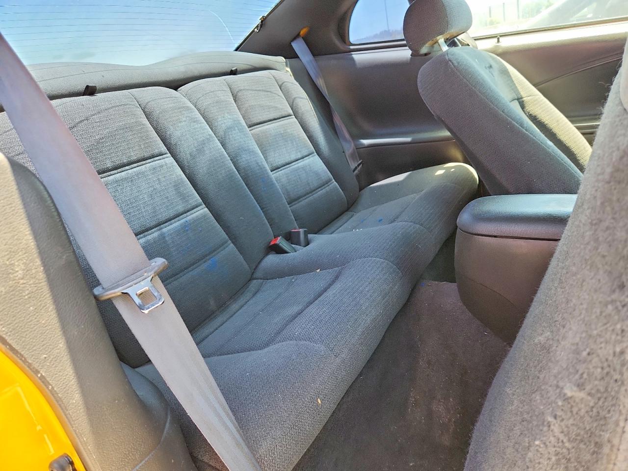 1999 Ford Mustang Yellow vin: 1FAFP4041XF235259