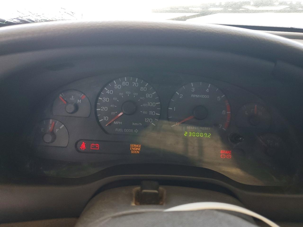 2001 Ford Mustang Silver vin: 1FAFP40421F109841