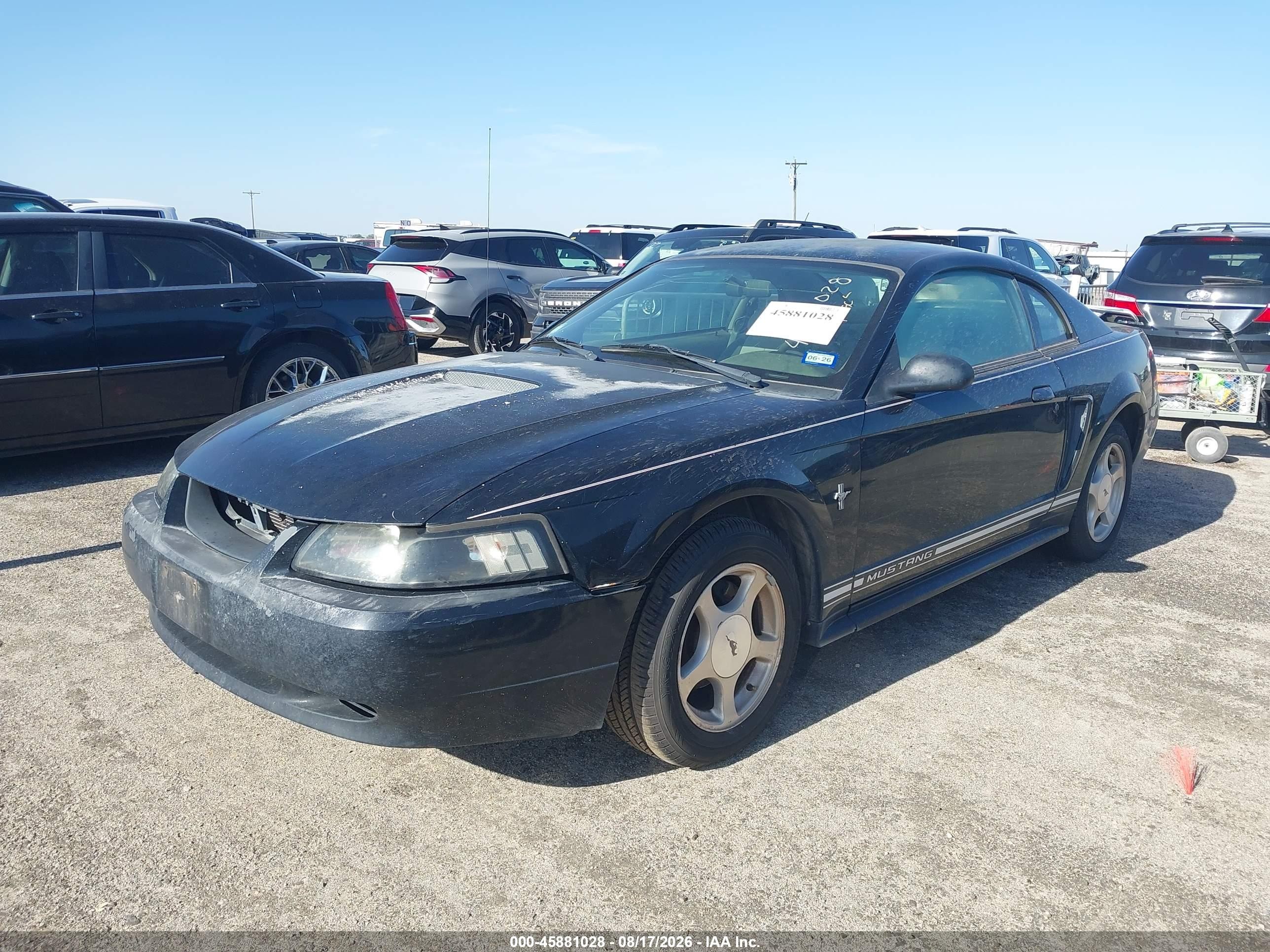 2001 Ford Mustang   Черный vin: 1FAFP40421F215237