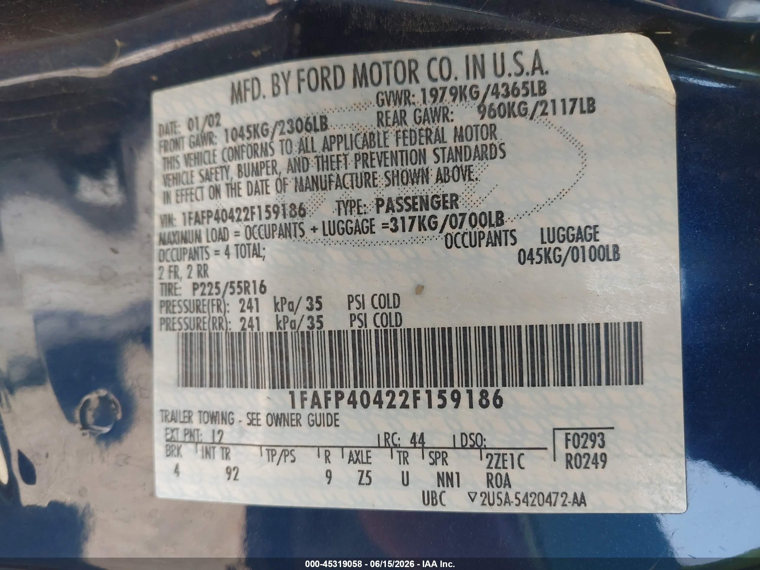 2002 Ford Mustang   Dark Blue vin: 1FAFP40422F159186
