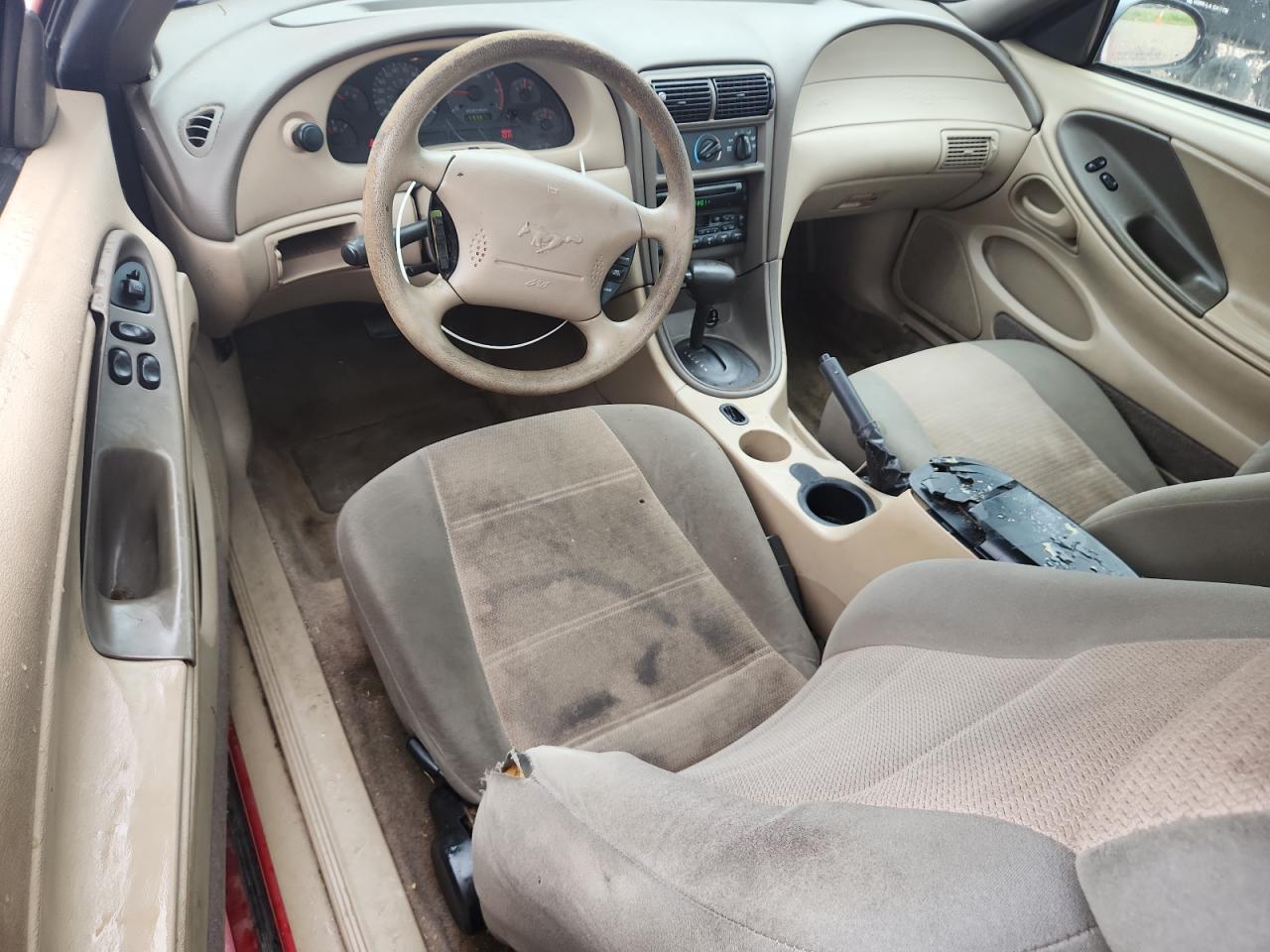 2002 Ford Mustang Red vin: 1FAFP40422F166719