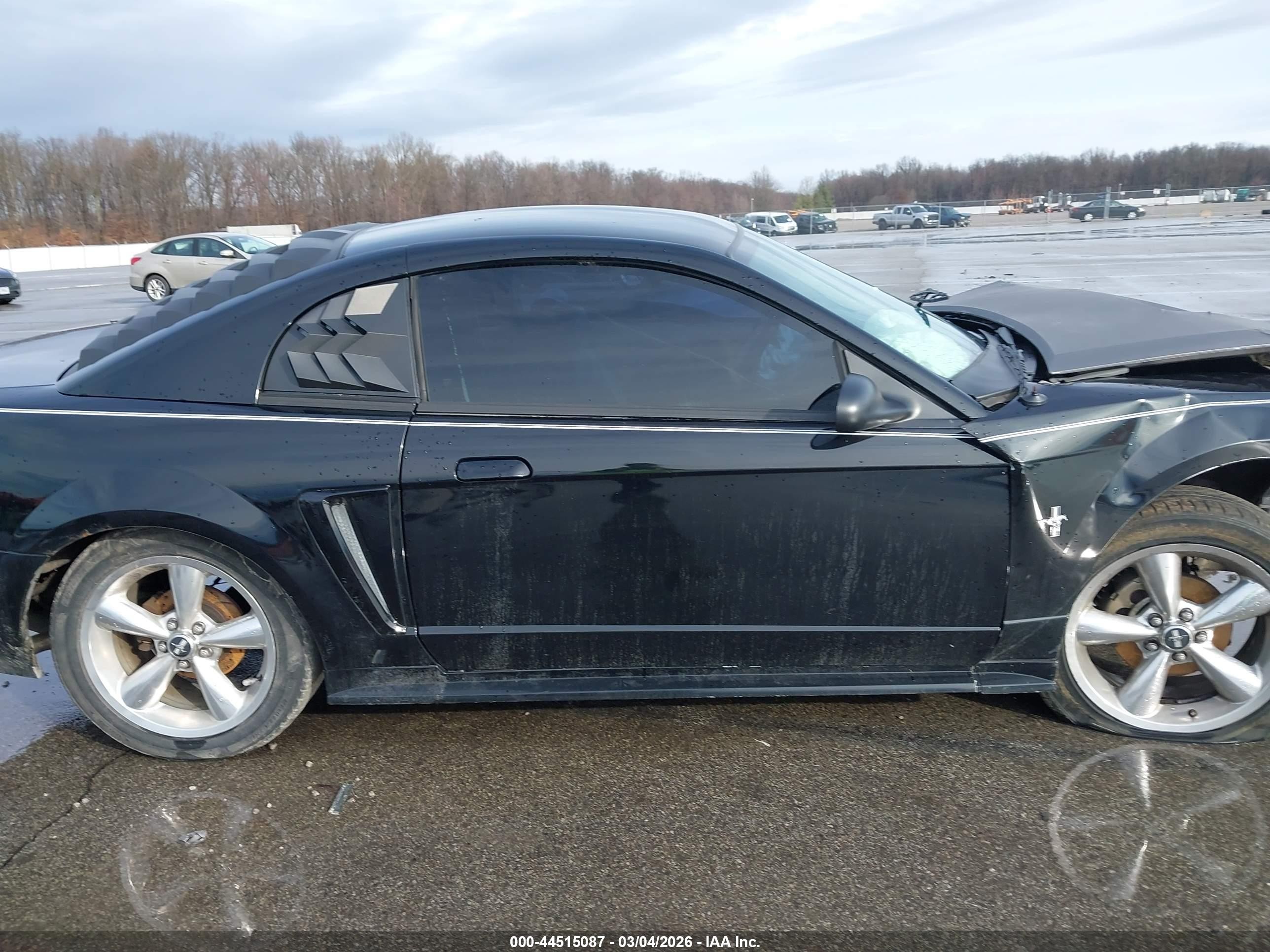 2003 Ford Mustang   Black vin: 1FAFP40423F325997