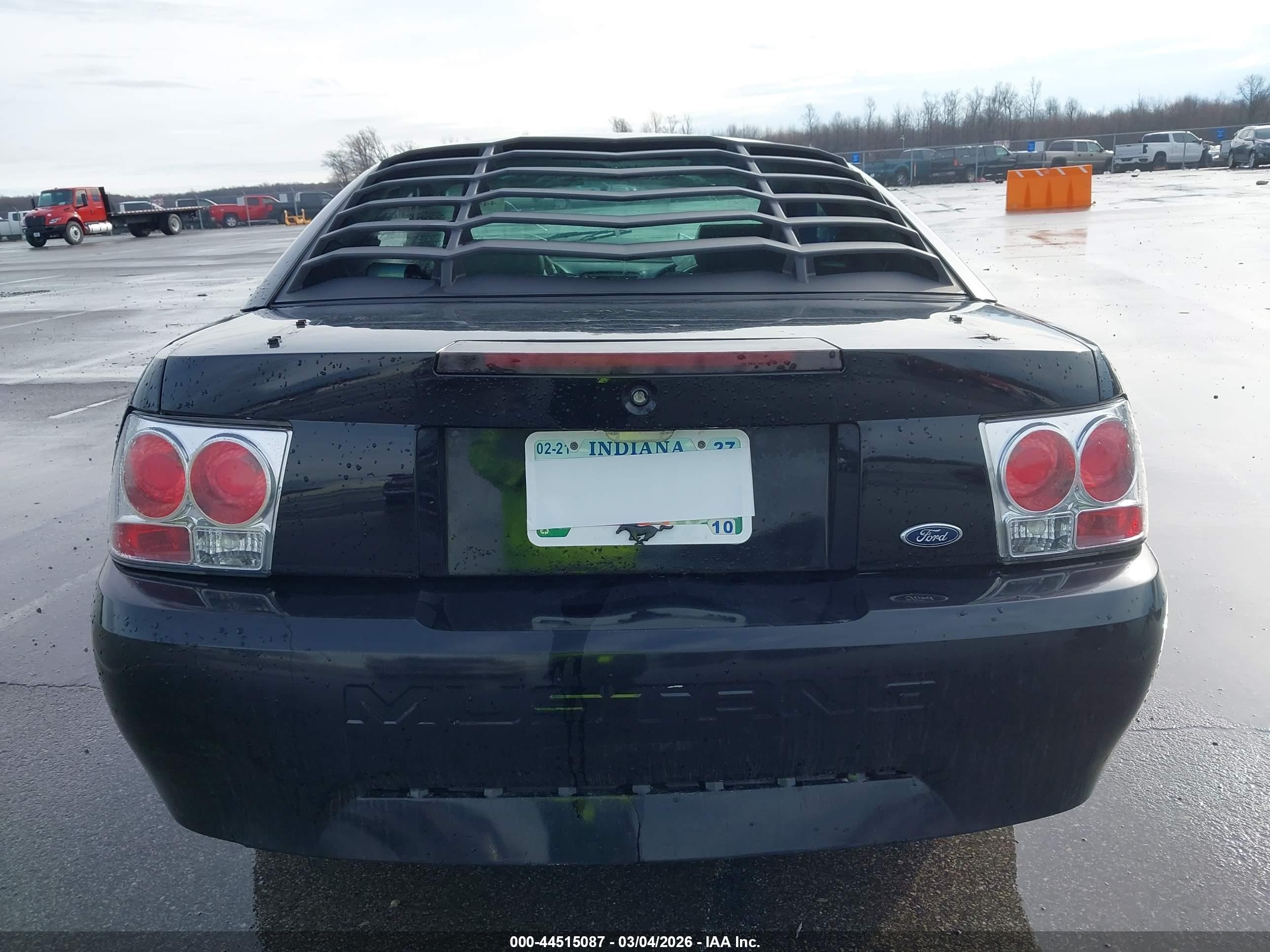 2003 Ford Mustang   Black vin: 1FAFP40423F325997