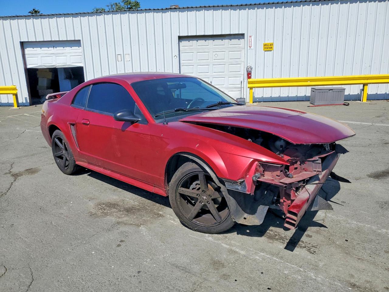 2003 Ford Mustang Red vin: 1FAFP40423F431852