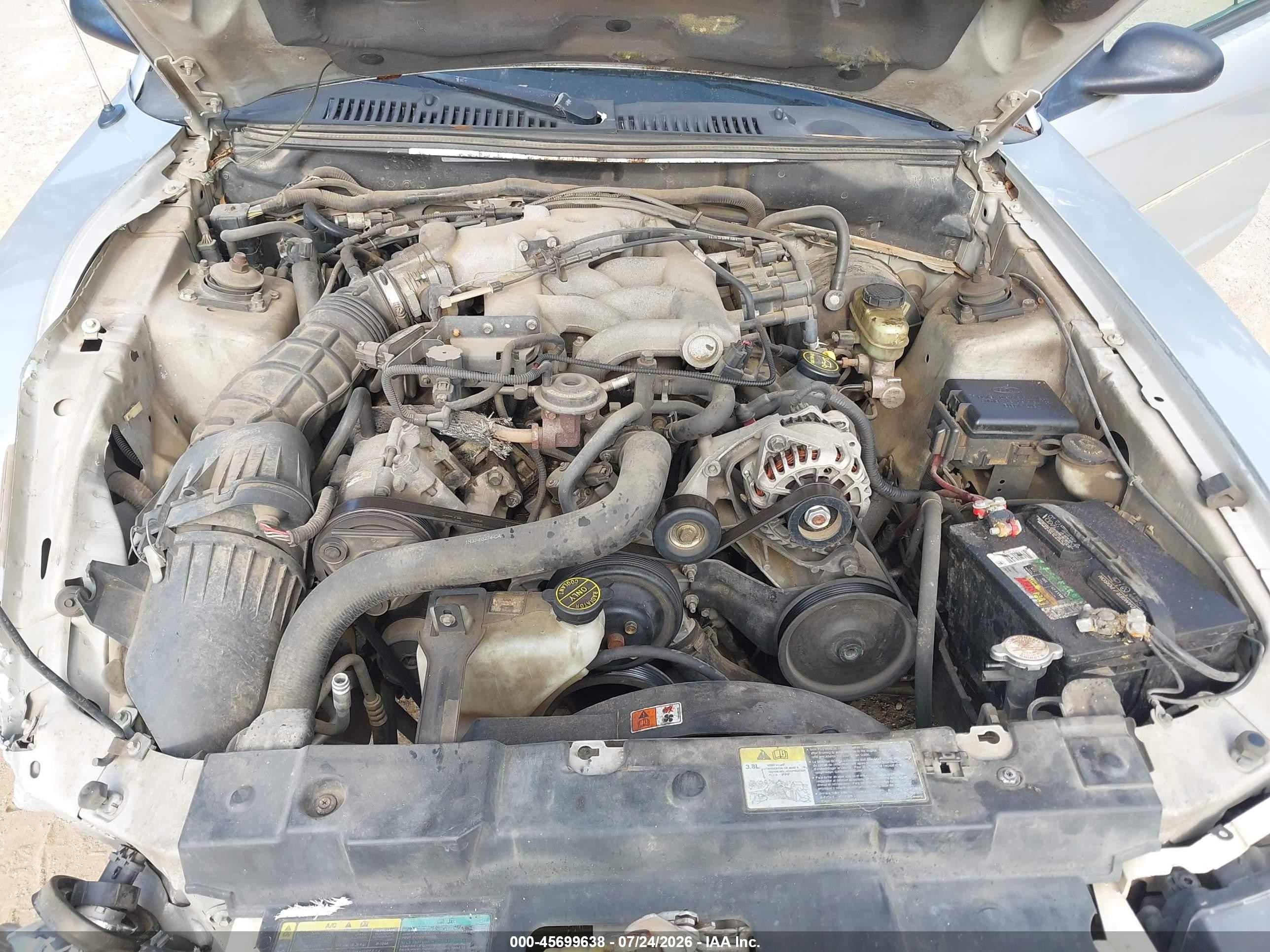 2003 Ford Mustang   Silver vin: 1FAFP40423F437635