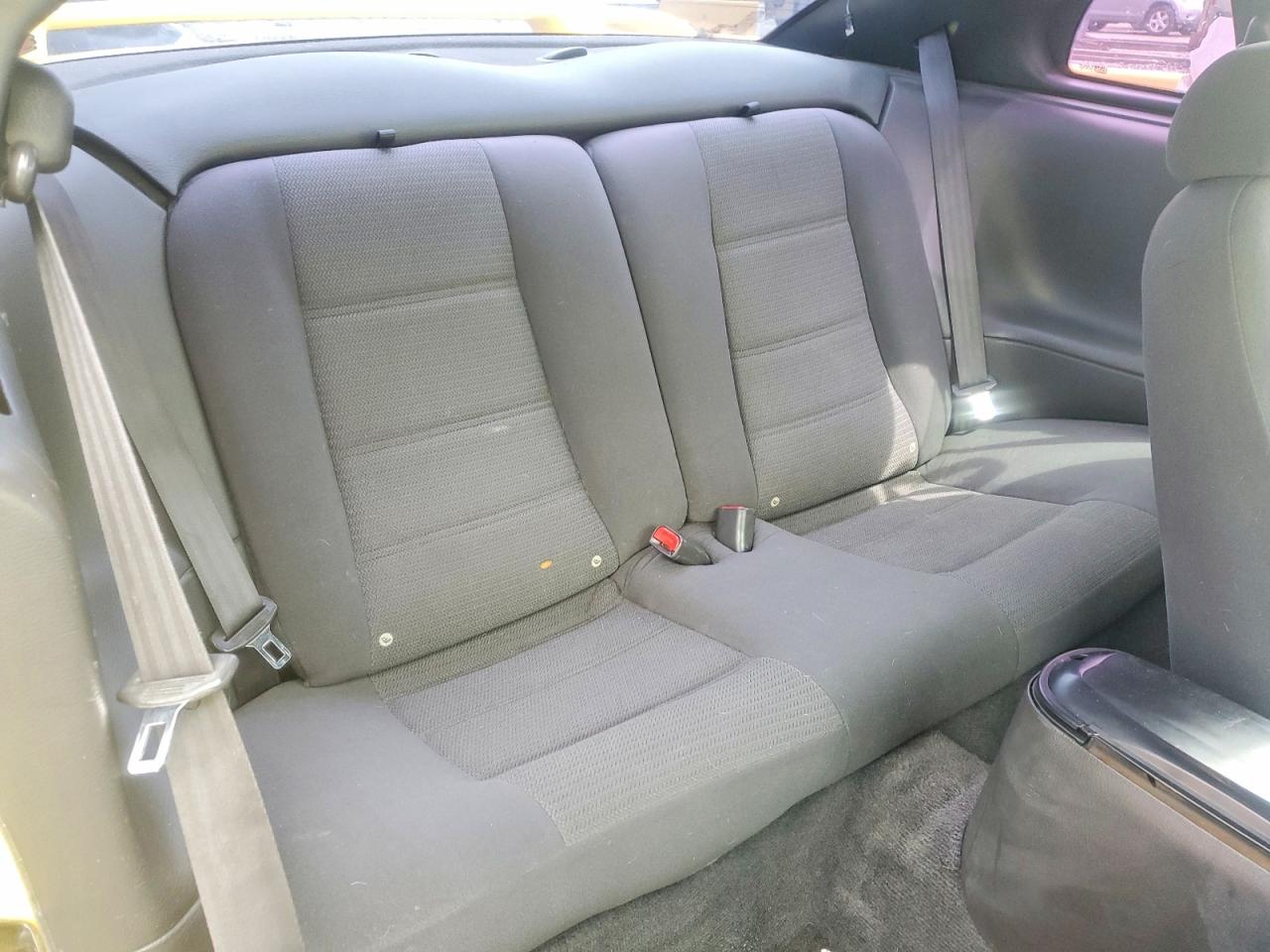 2003 Ford Mustang Желтый vin: 1FAFP40423F439711