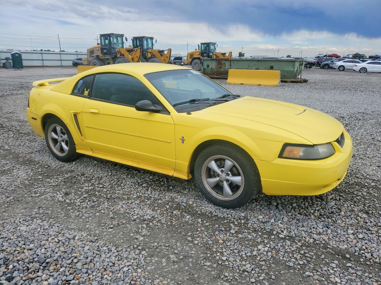 2003 Ford Mustang Желтый vin: 1FAFP40423F439711