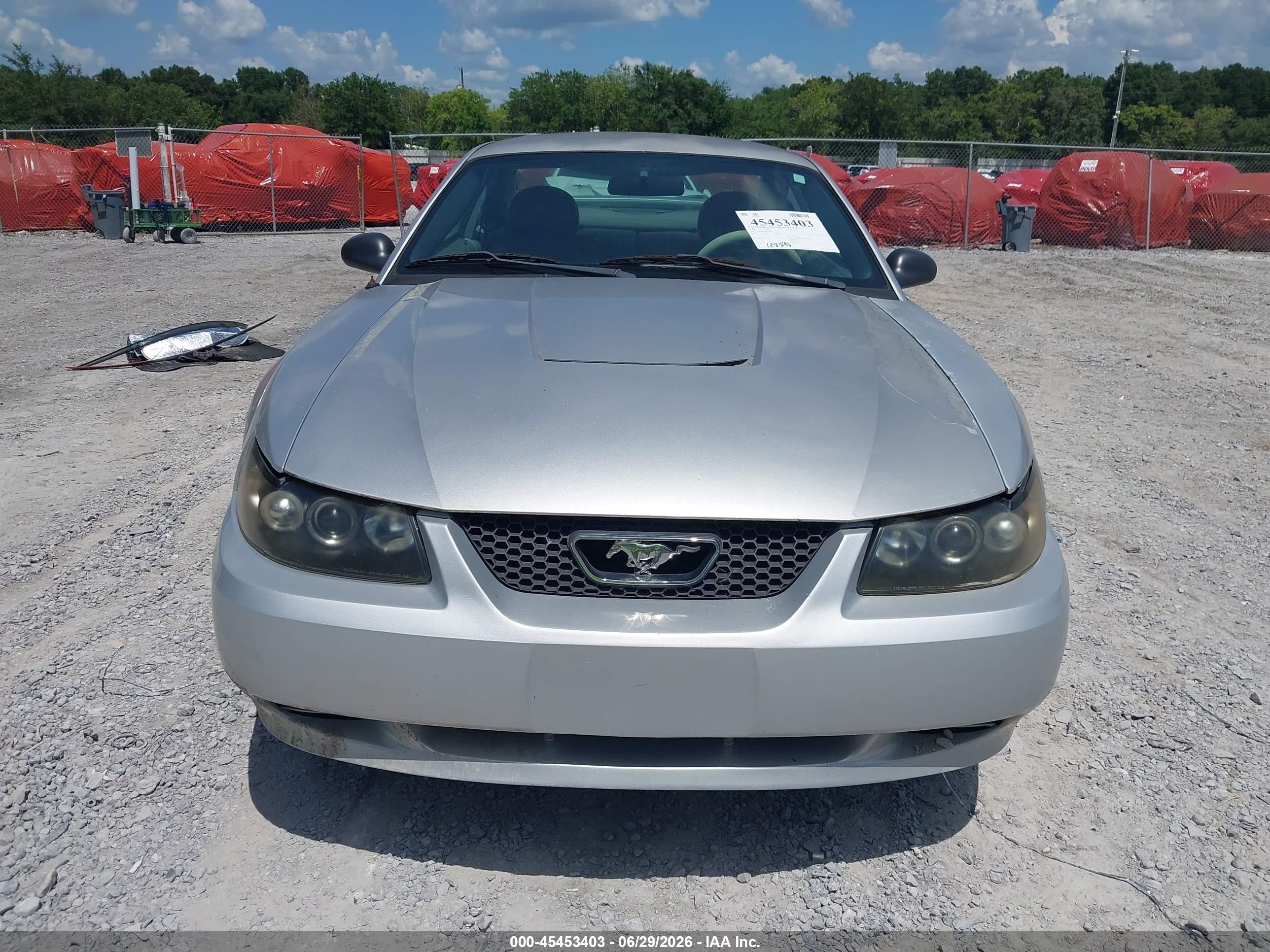 2004 Ford Mustang   Silver vin: 1FAFP40424F119337