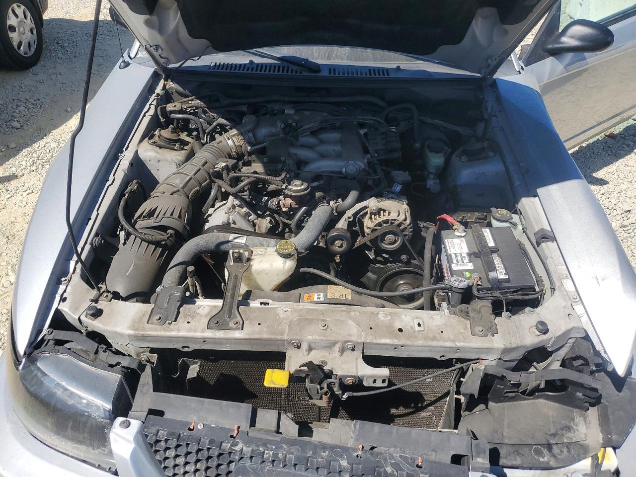 2001 Ford Mustang Silver vin: 1FAFP40431F105880