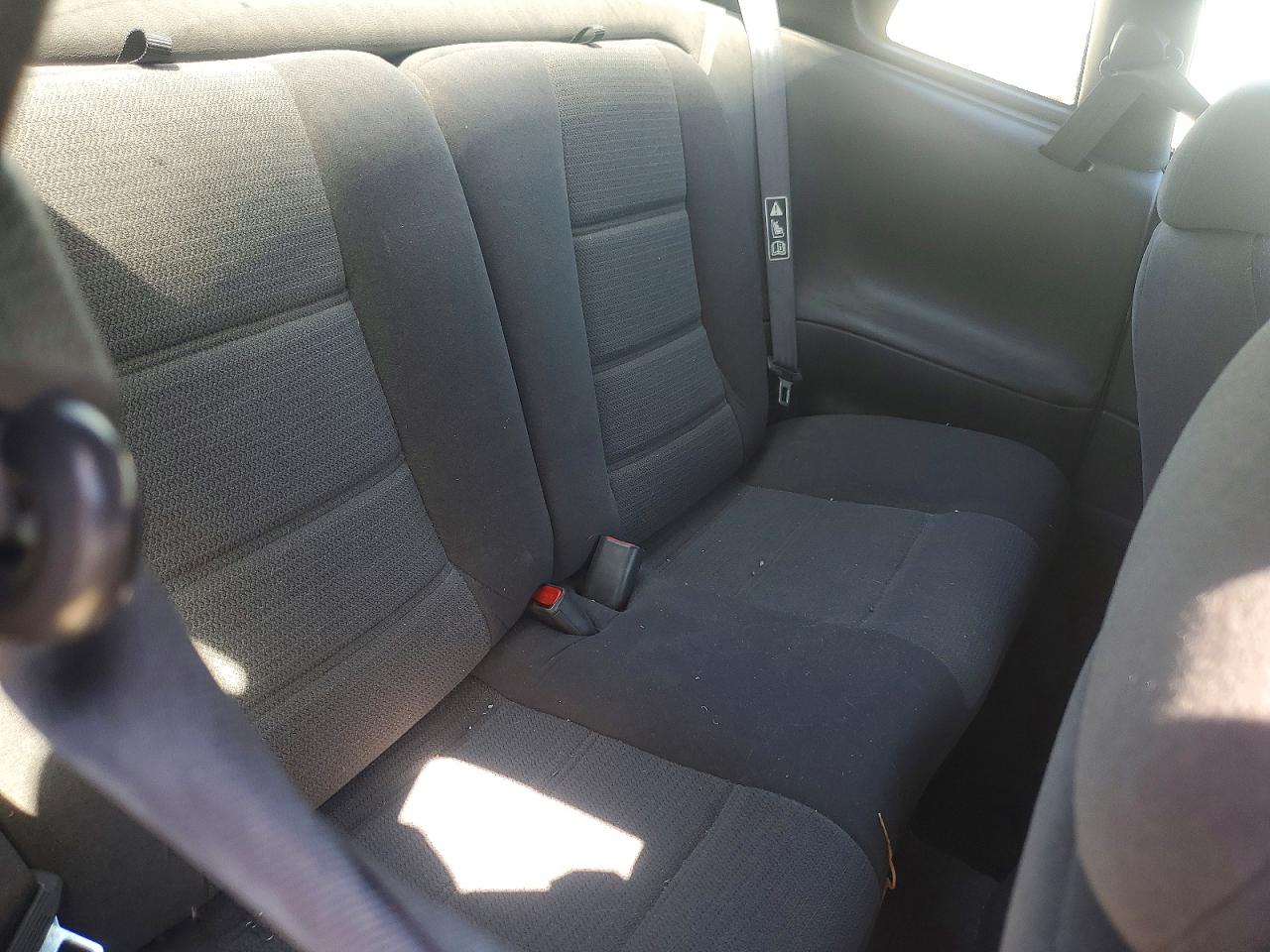 2001 Ford Mustang Silver vin: 1FAFP40431F105880
