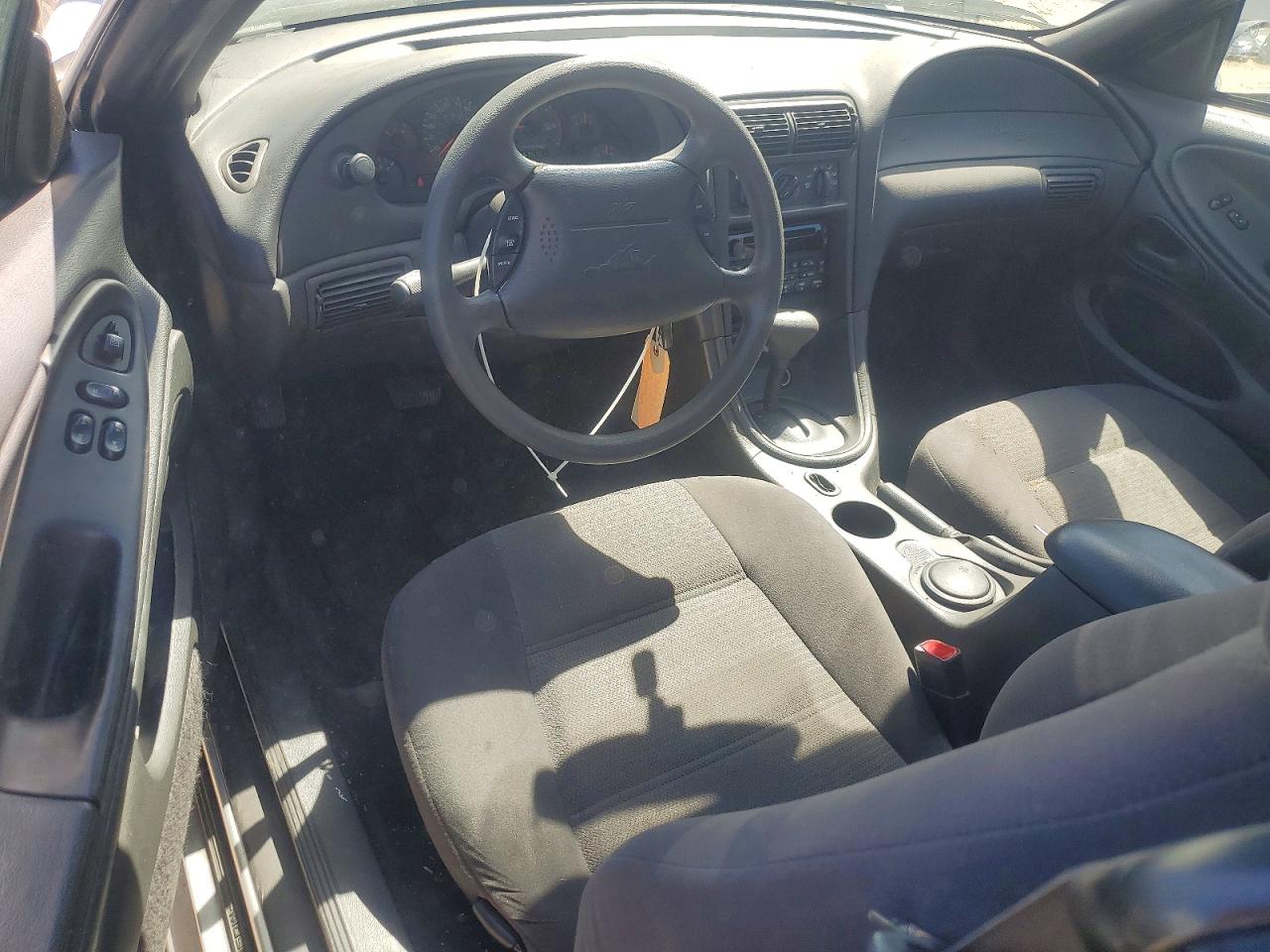 2001 Ford Mustang Silver vin: 1FAFP40431F105880