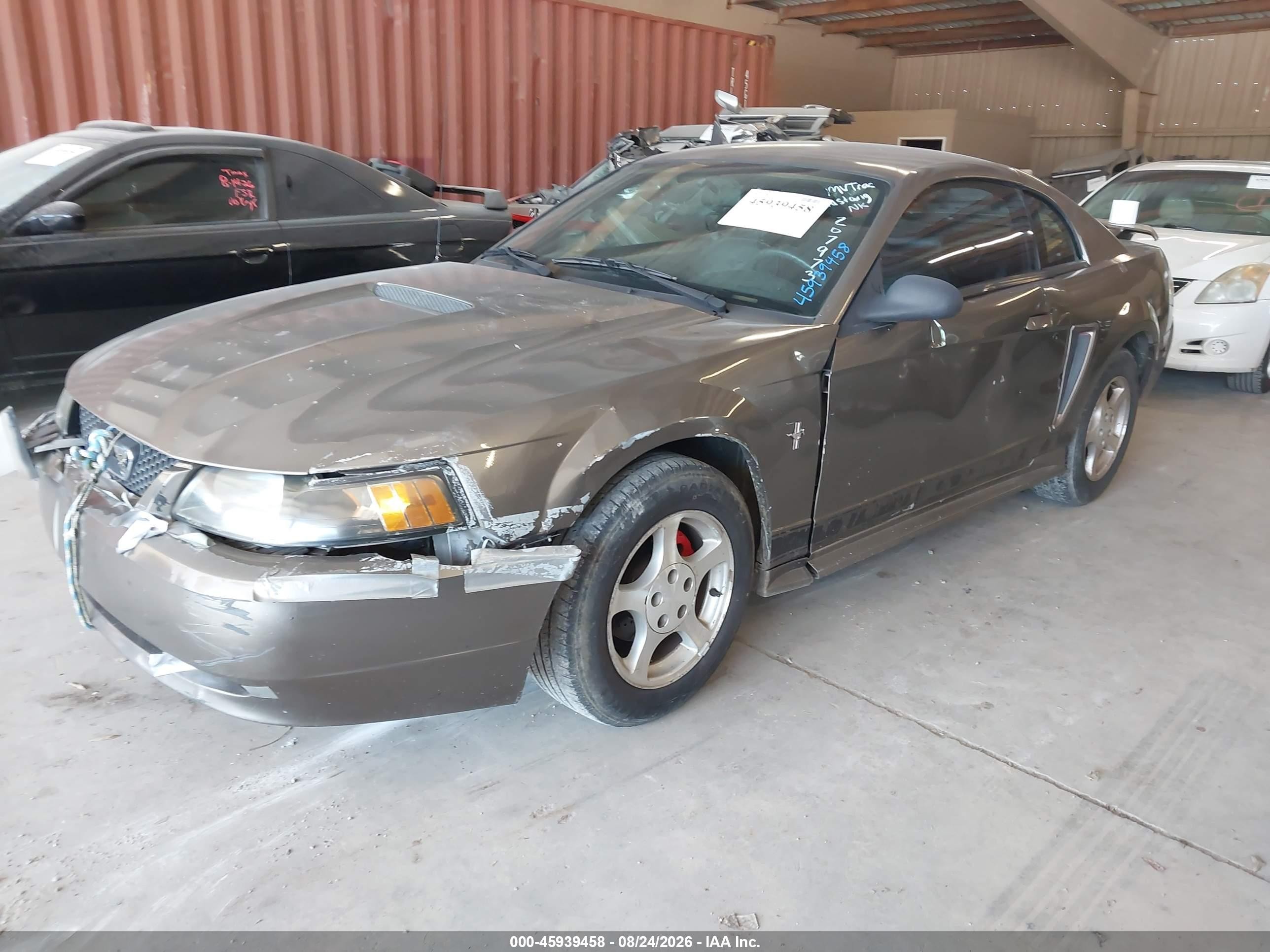 2002 Ford Mustang   Серый vin: 1FAFP40432F207973