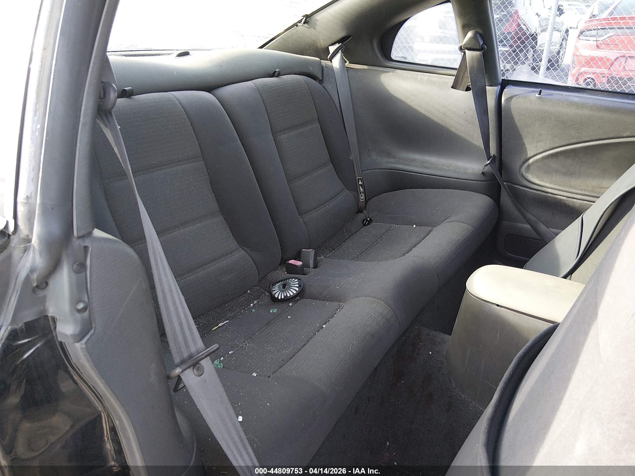 2002 Ford Mustang   Черный vin: 1FAFP40432F242660