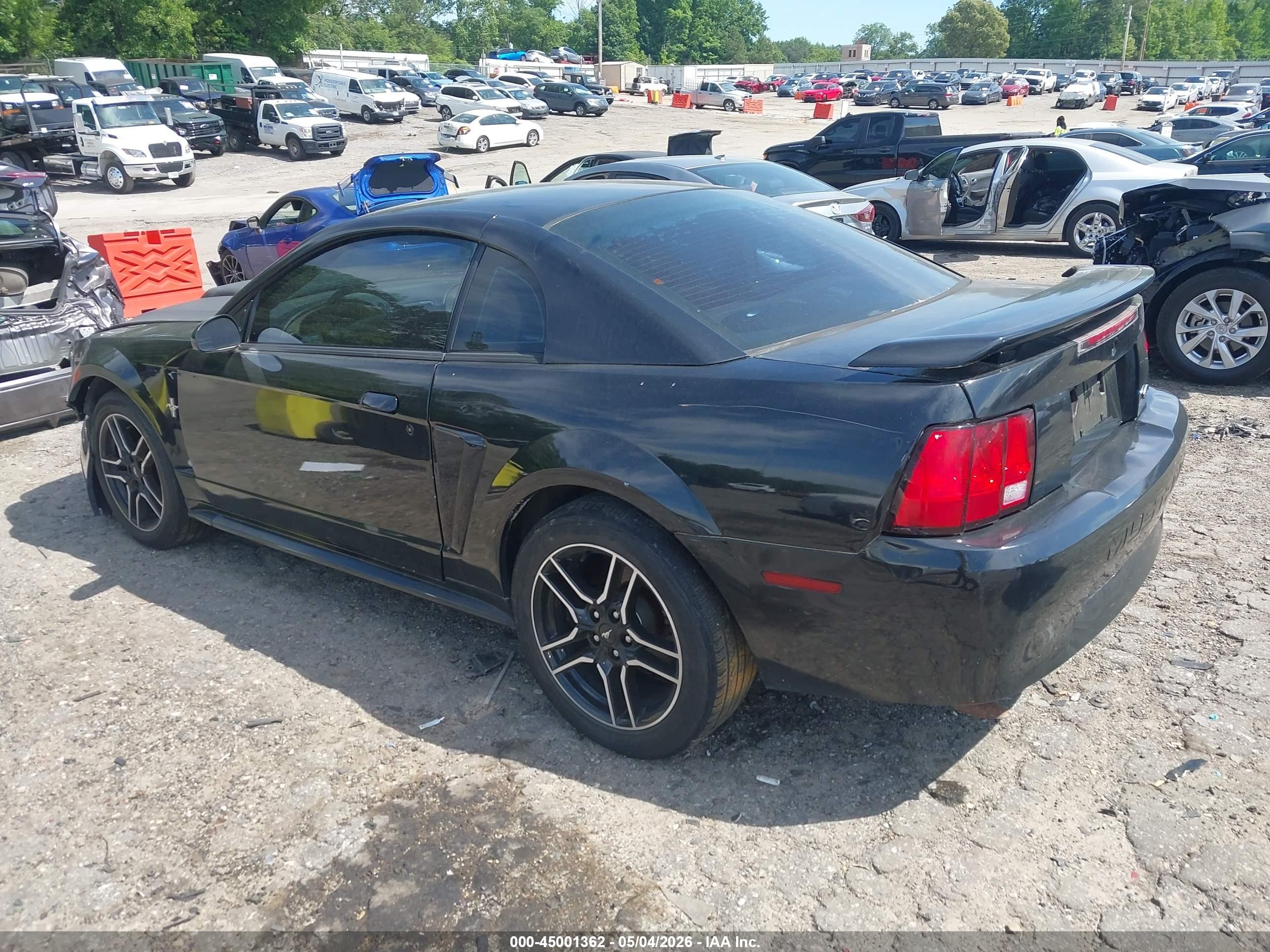 2003 Ford Mustang   Black vin: 1FAFP40433F448532