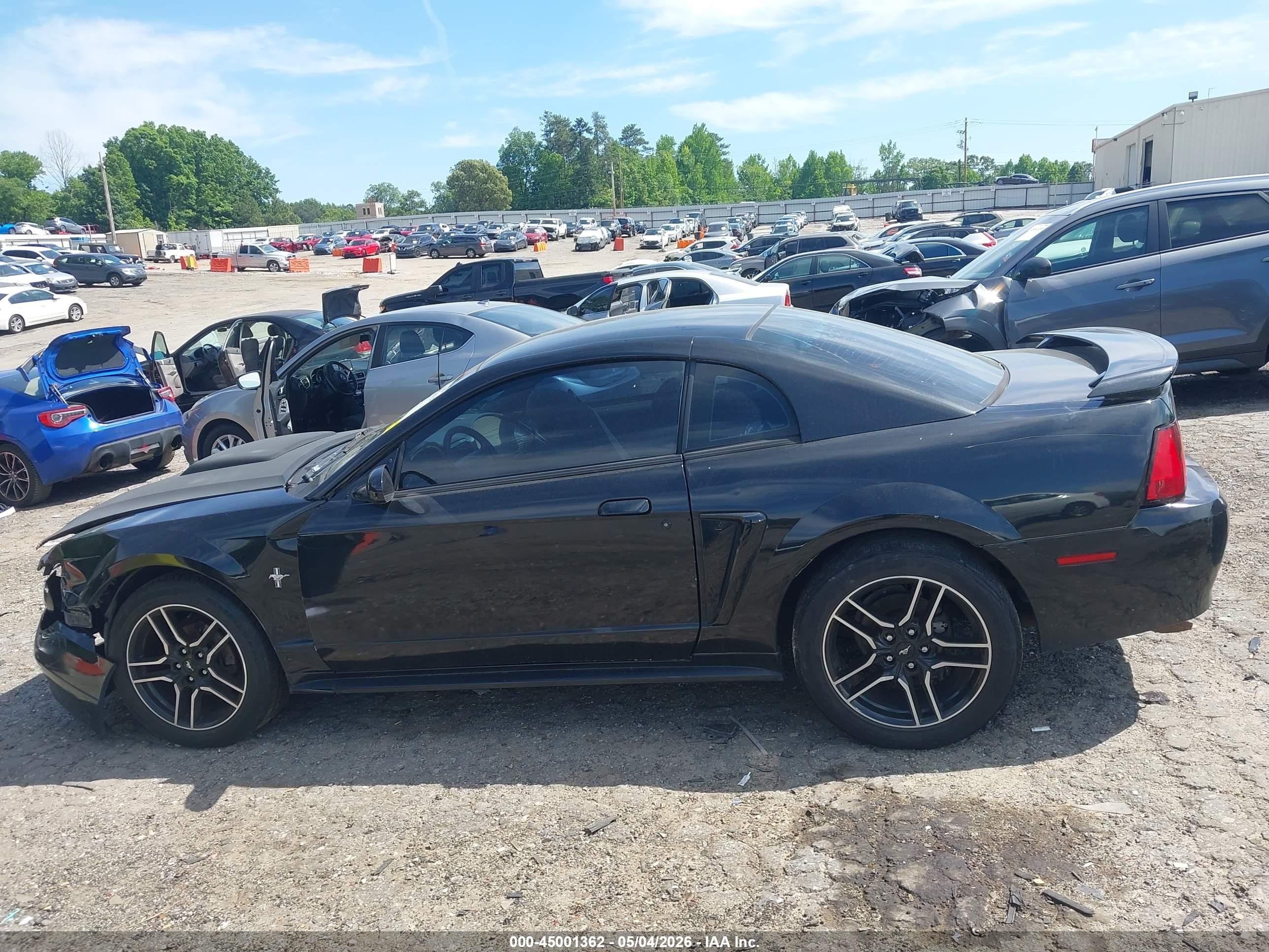 2003 Ford Mustang   Black vin: 1FAFP40433F448532