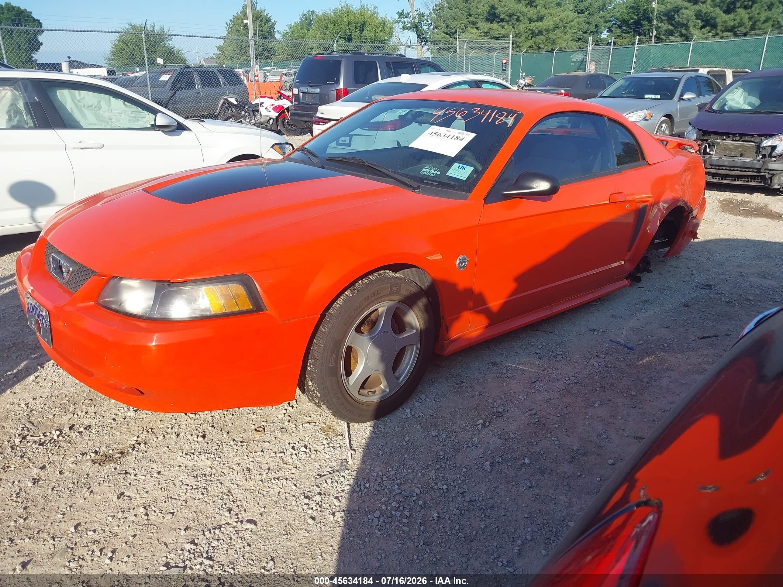 2004 Ford Mustang   Orange vin: 1FAFP40434F121811