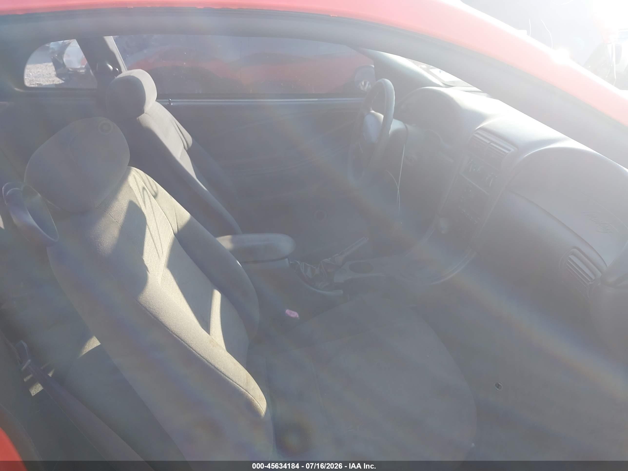 2004 Ford Mustang   Orange vin: 1FAFP40434F121811