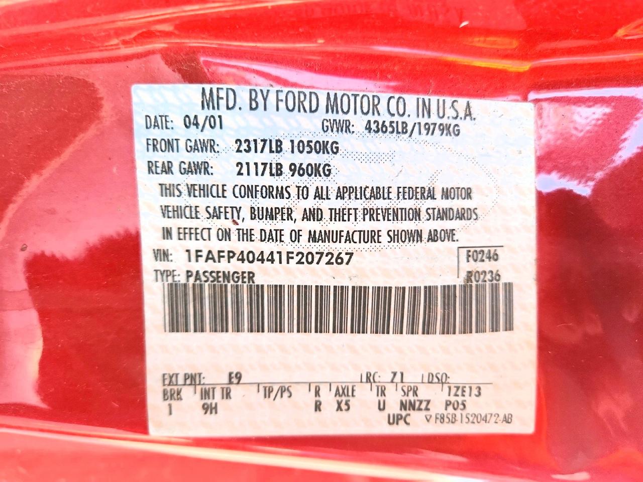 2001 Ford Mustang Red vin: 1FAFP40441F207267