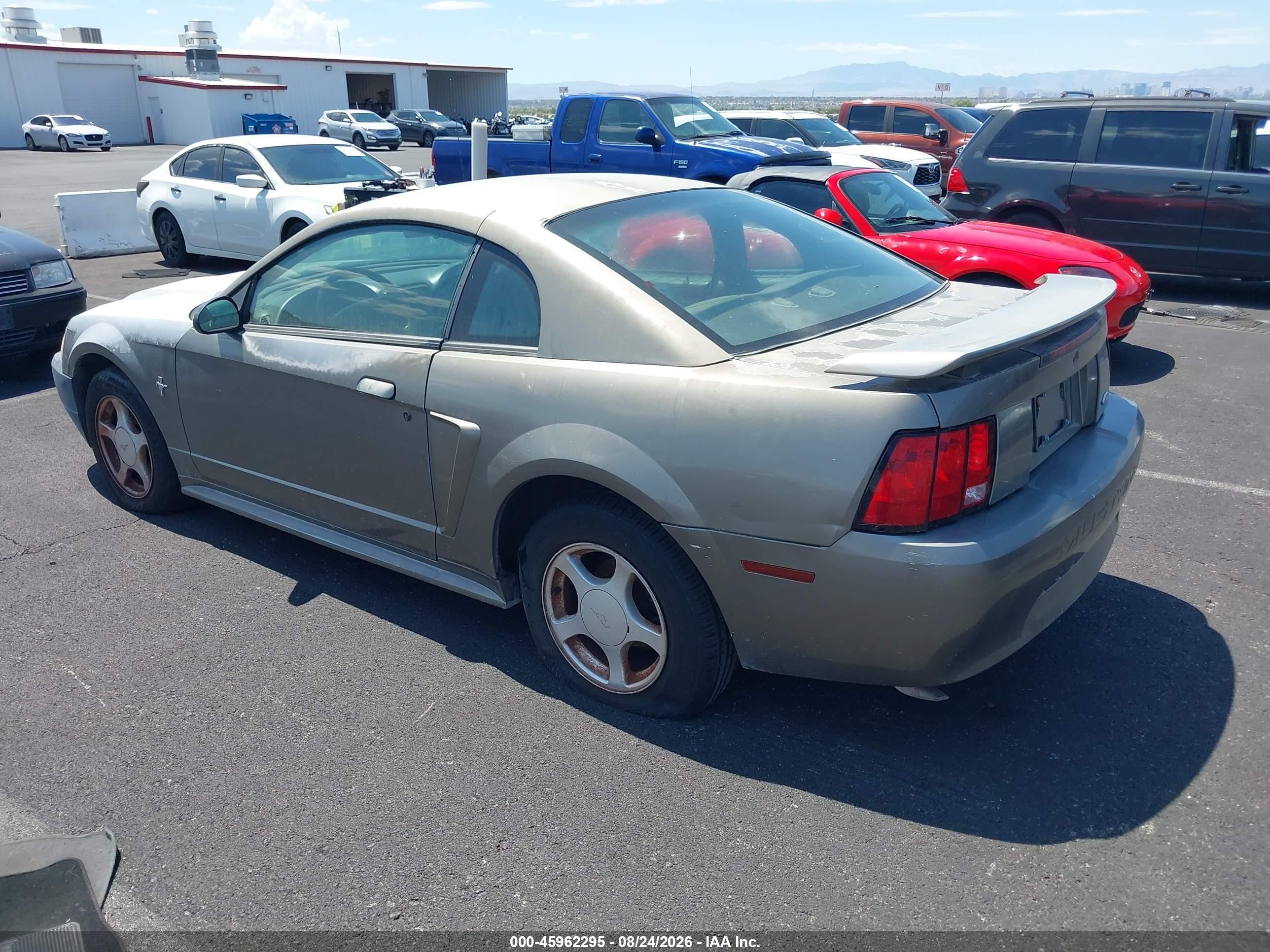 2002 Ford Mustang Gray vin: 1FAFP40442F150618