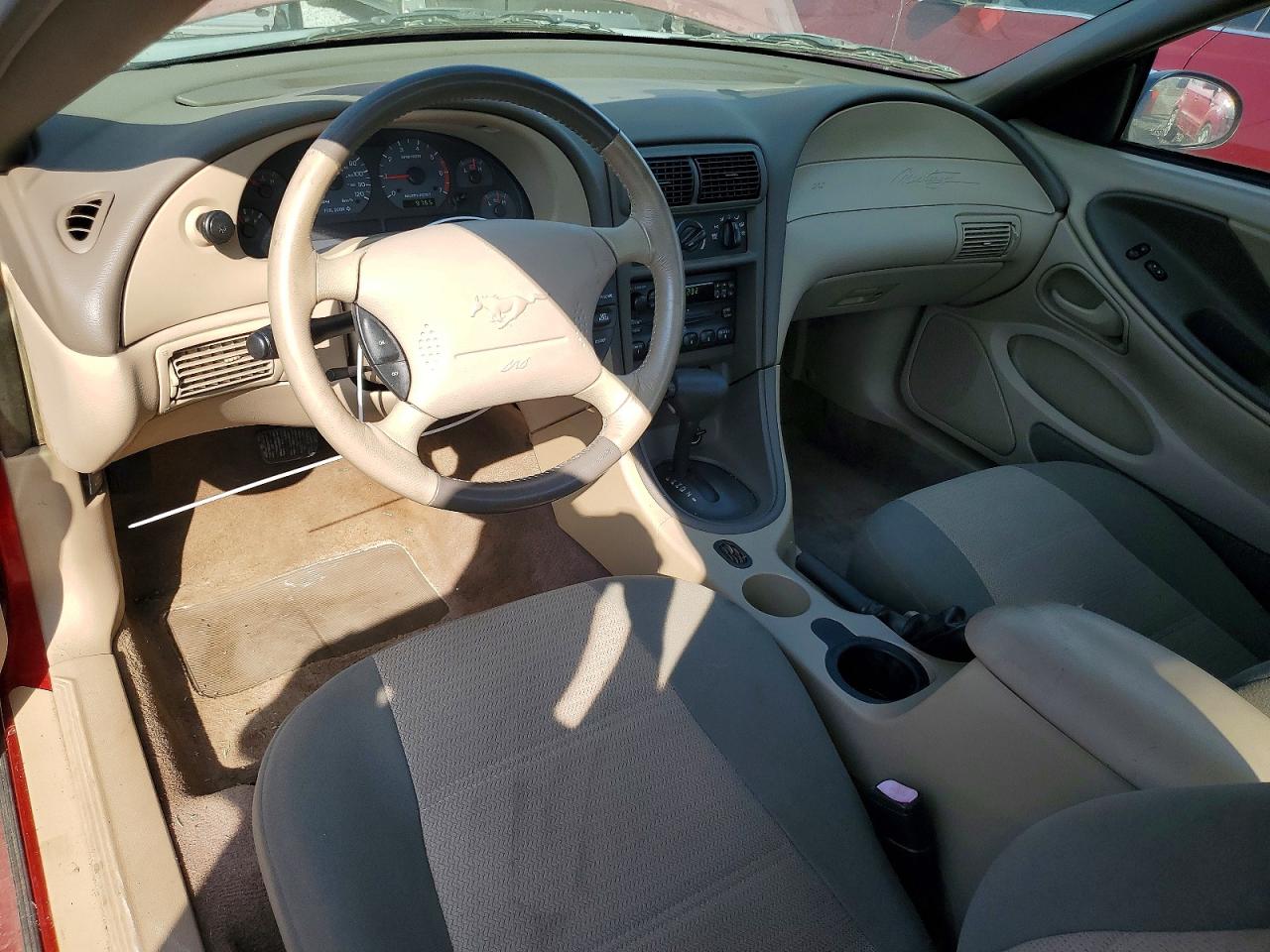 2003 Ford Mustang Red vin: 1FAFP40443F303922