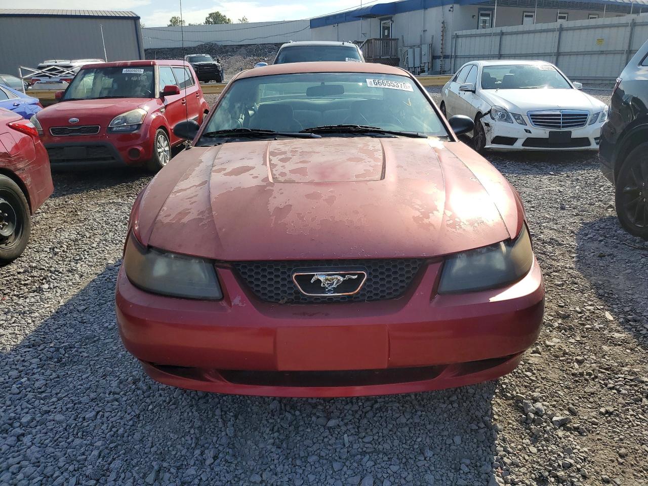 2003 Ford Mustang Red vin: 1FAFP40443F303922
