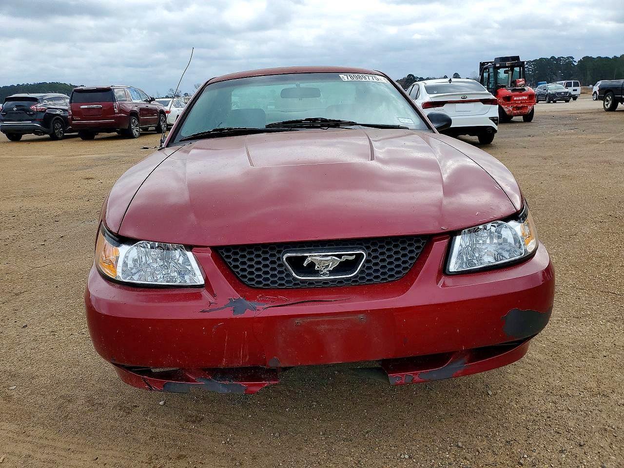 2003 Ford Mustang Maroon vin: 1FAFP40443F327699